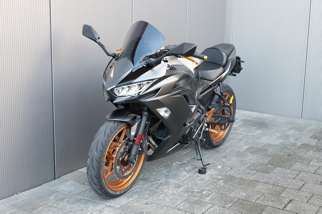KAWASAKI Ninja 650-image-4