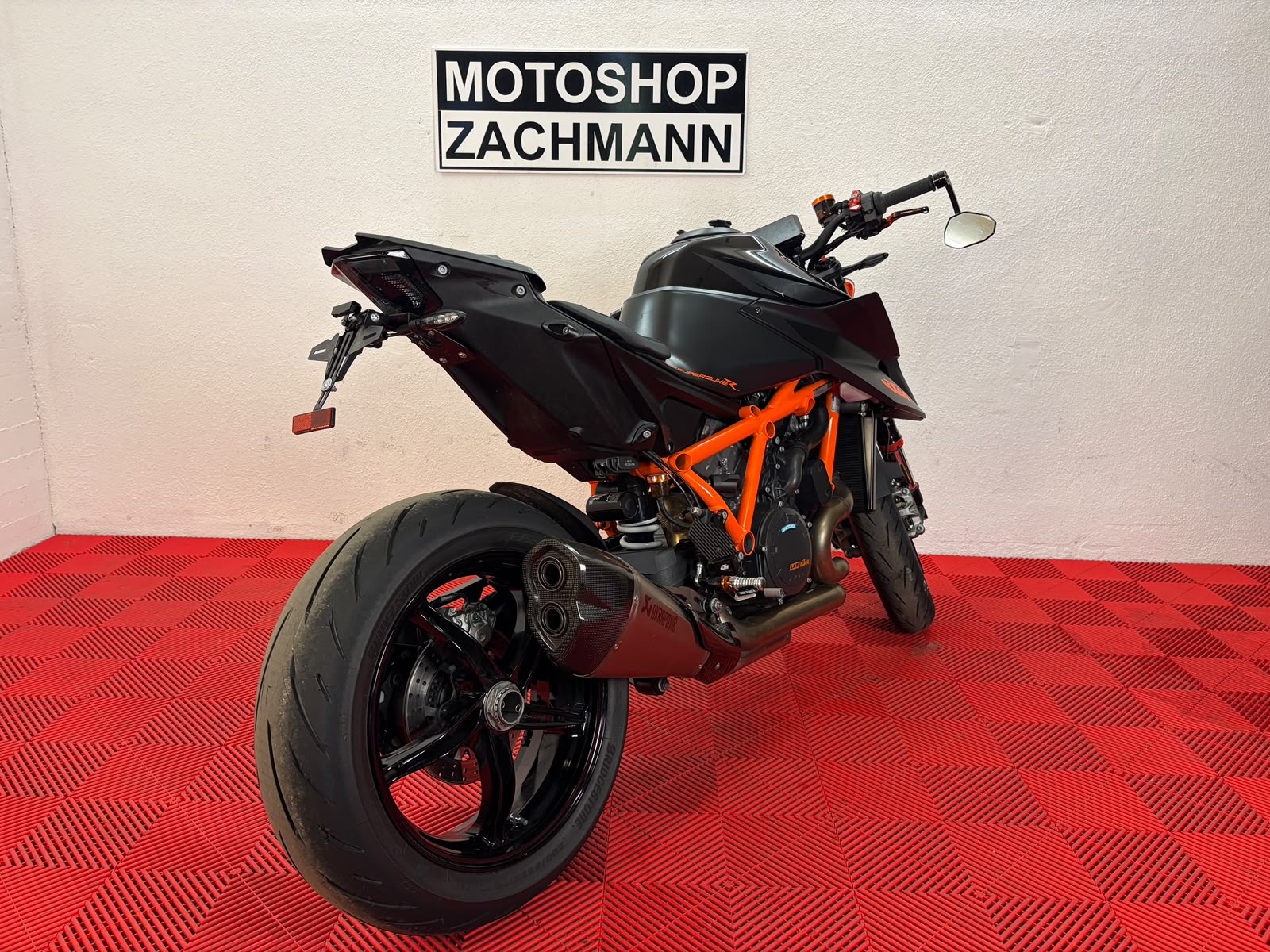 KTM 1290 Super Duke R-image-5