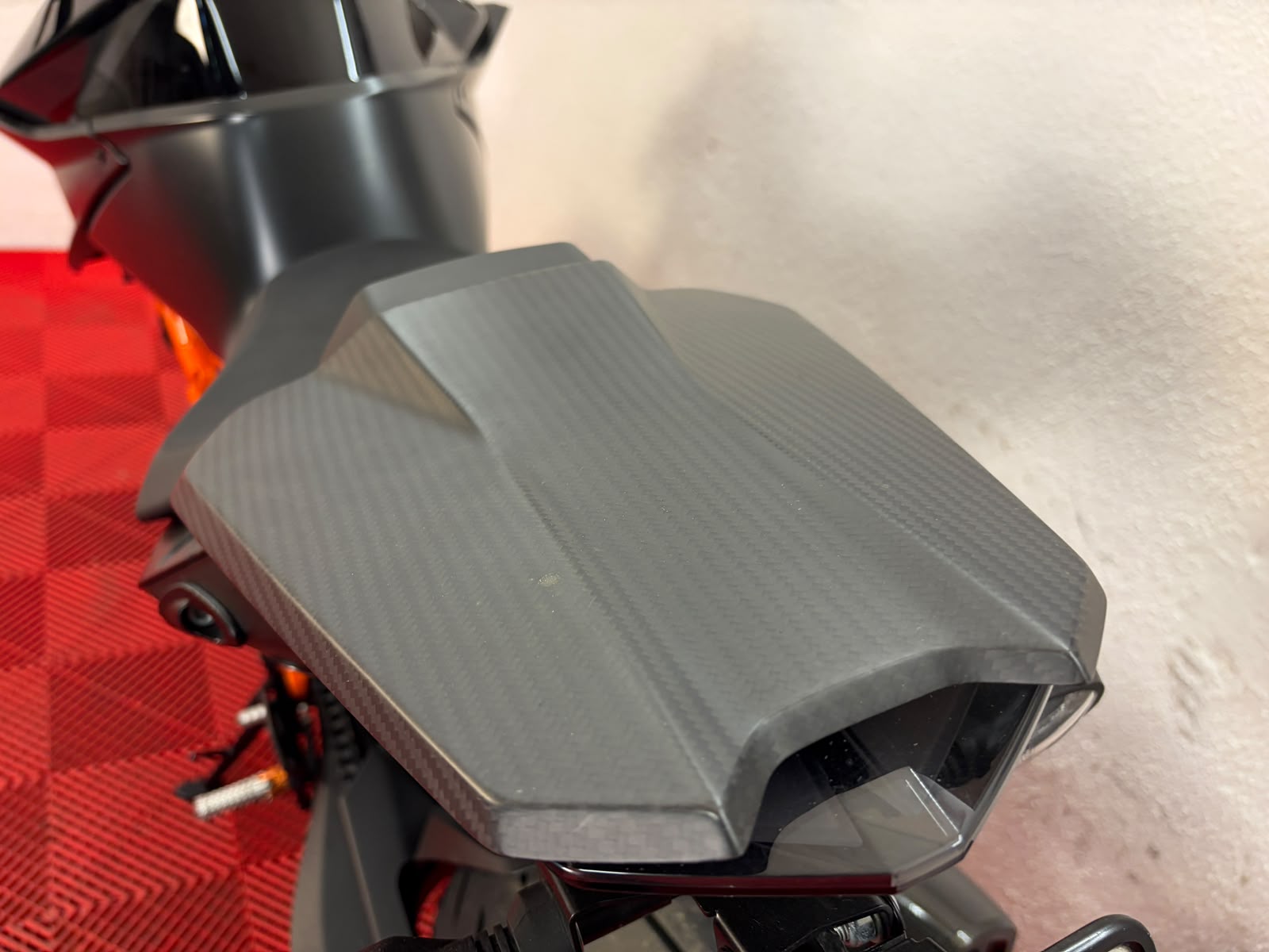 KTM 1290 Super Duke R-image-10