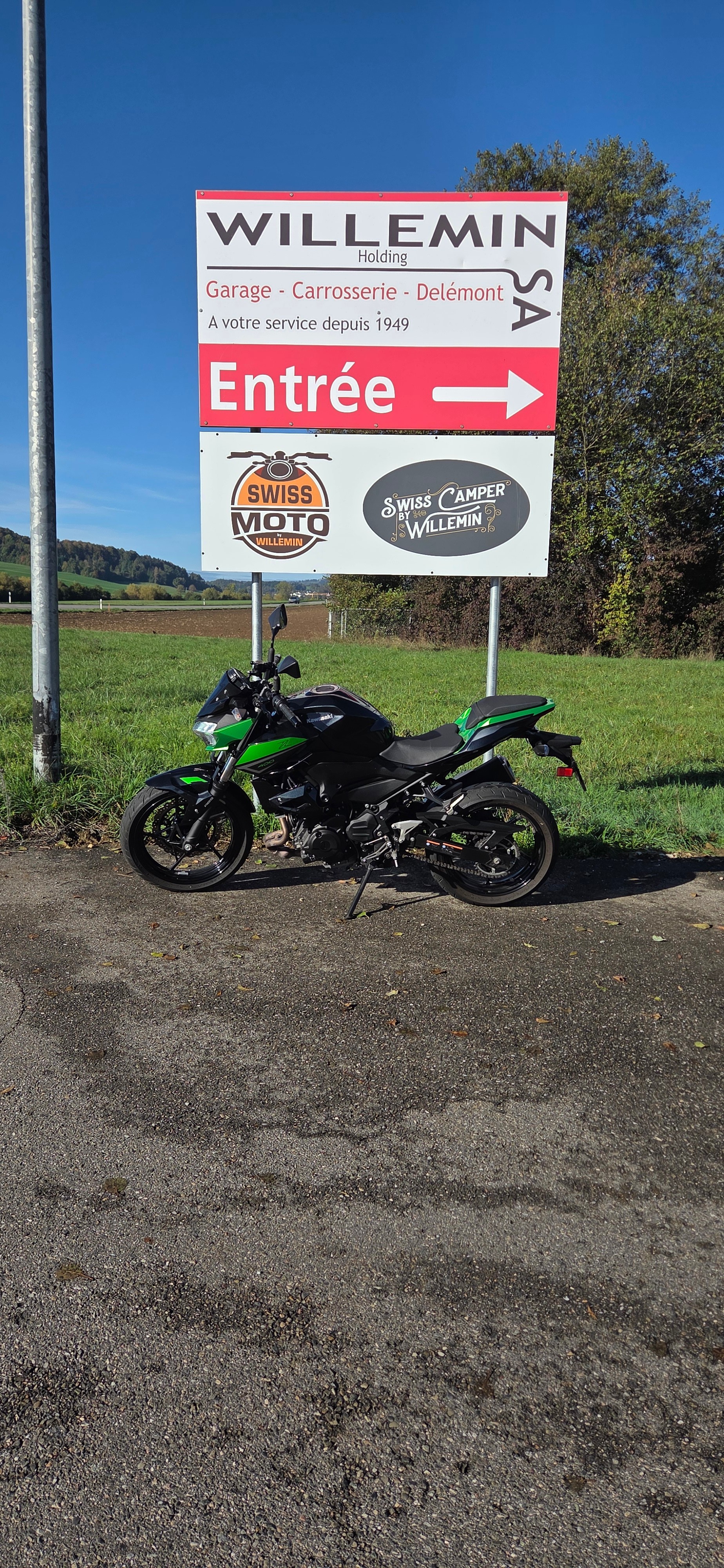 KAWASAKI Z 400-image-1