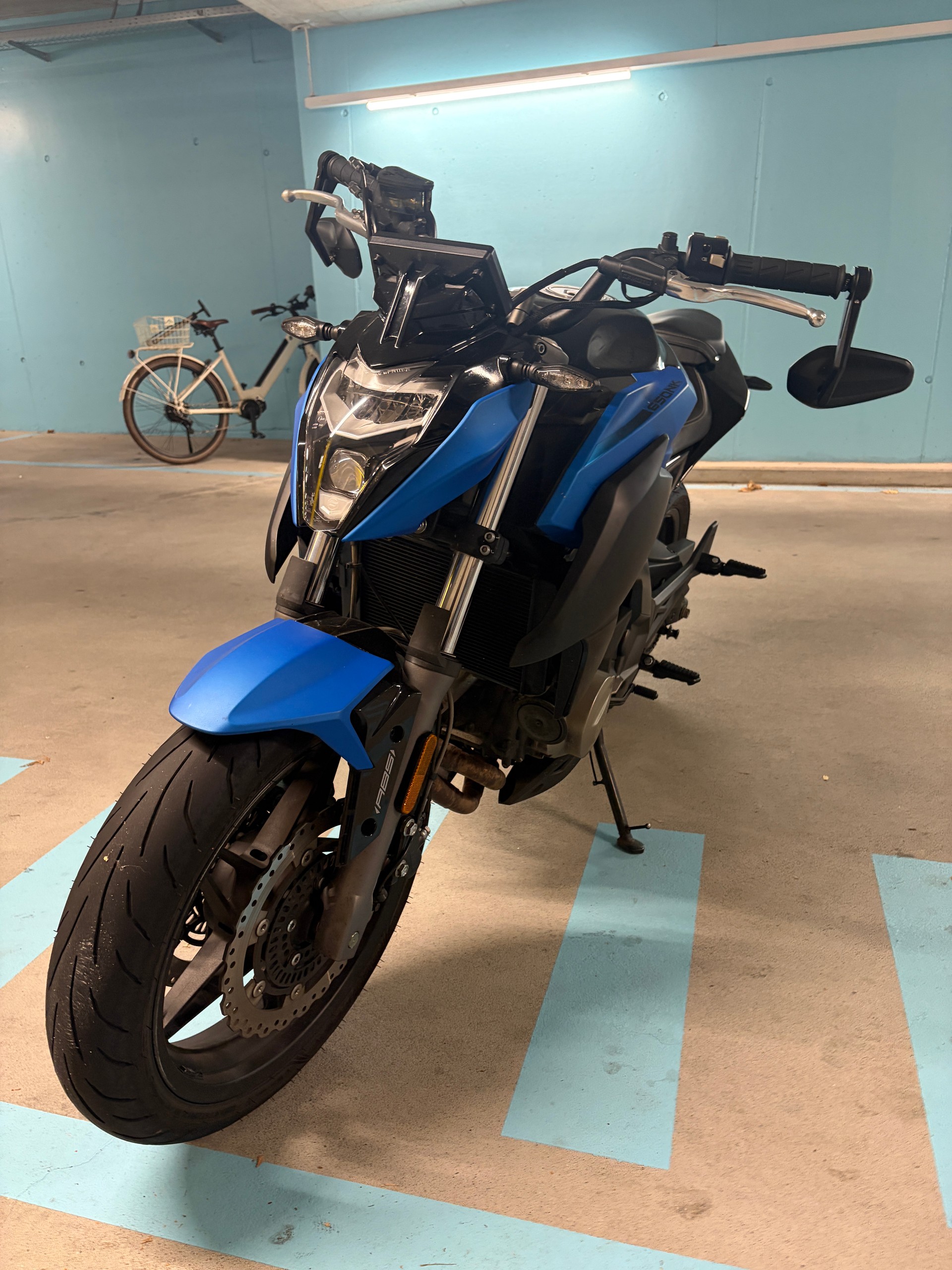 CF MOTO 650 NK (35kW)-image-10