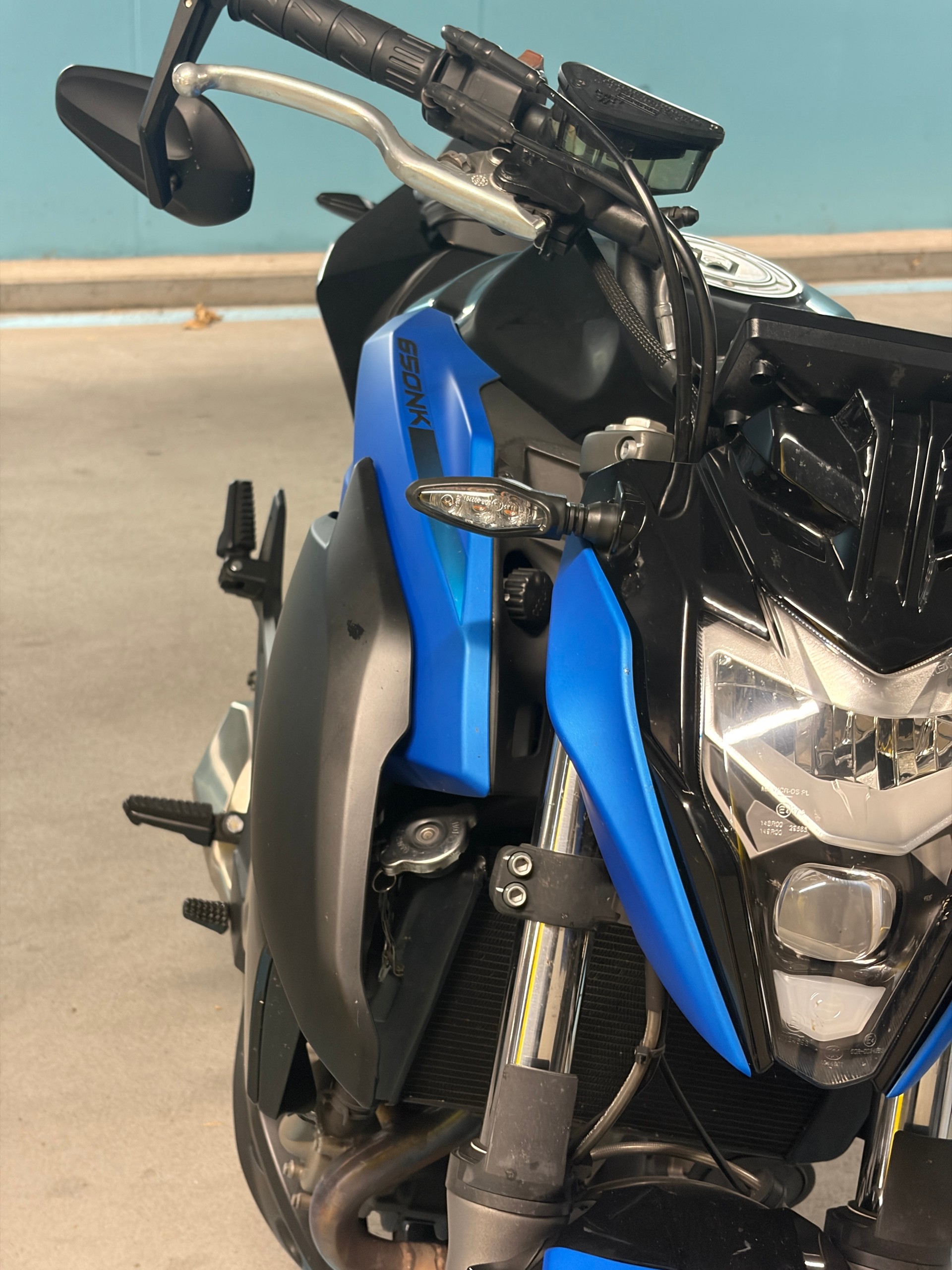 CF MOTO 650 NK (35kW)-image-7