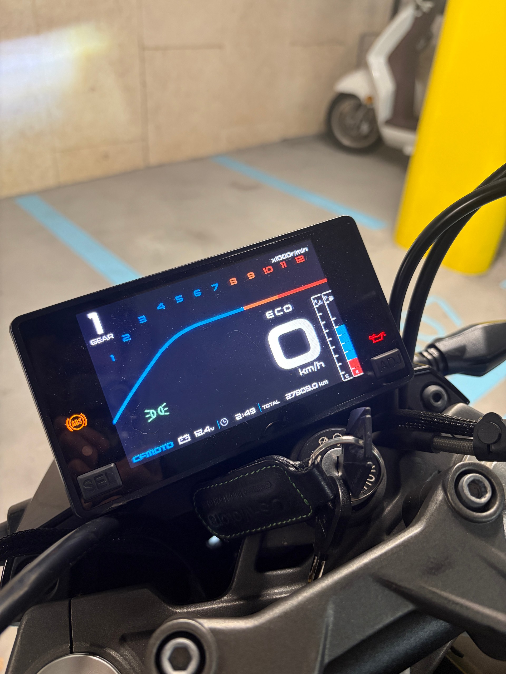CF MOTO 650 NK (35kW)-image-5