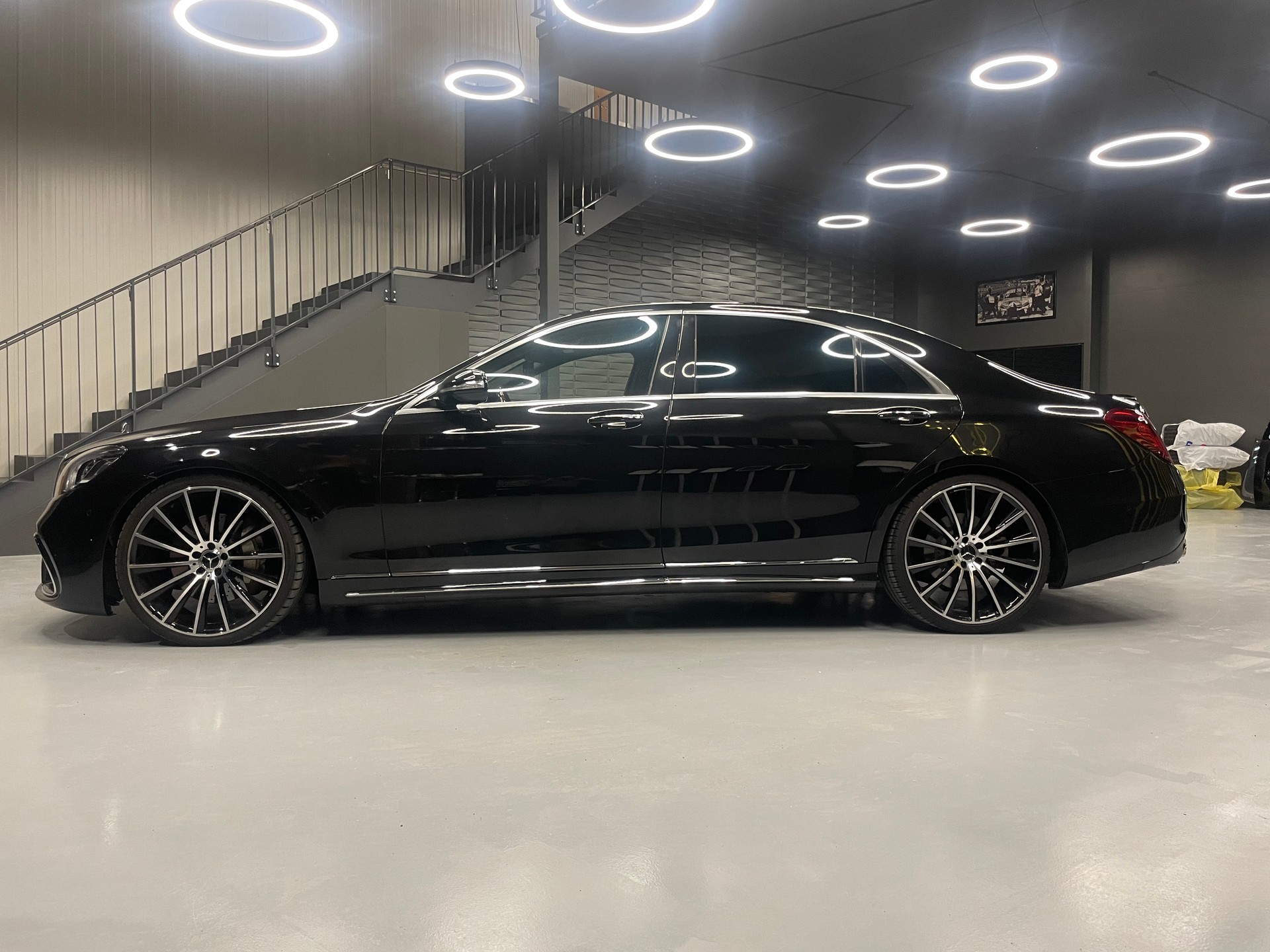 MERCEDES-BENZ S500 L 7G-Tronic AMG-Paket-showroom-element-3