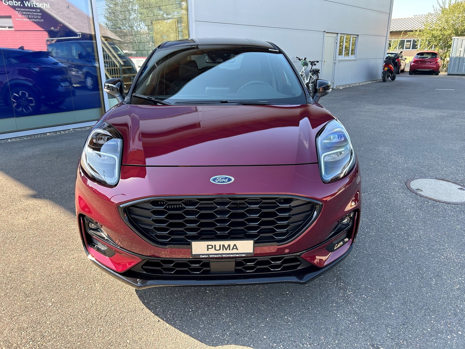 FORD Puma 1.0 MHEV Vivid Ruby-showroom-element-1
