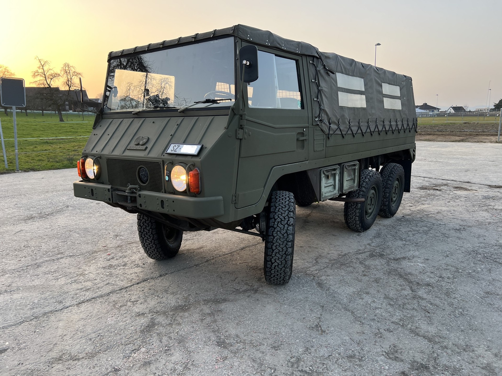 STEYR Pinzgauer 712M