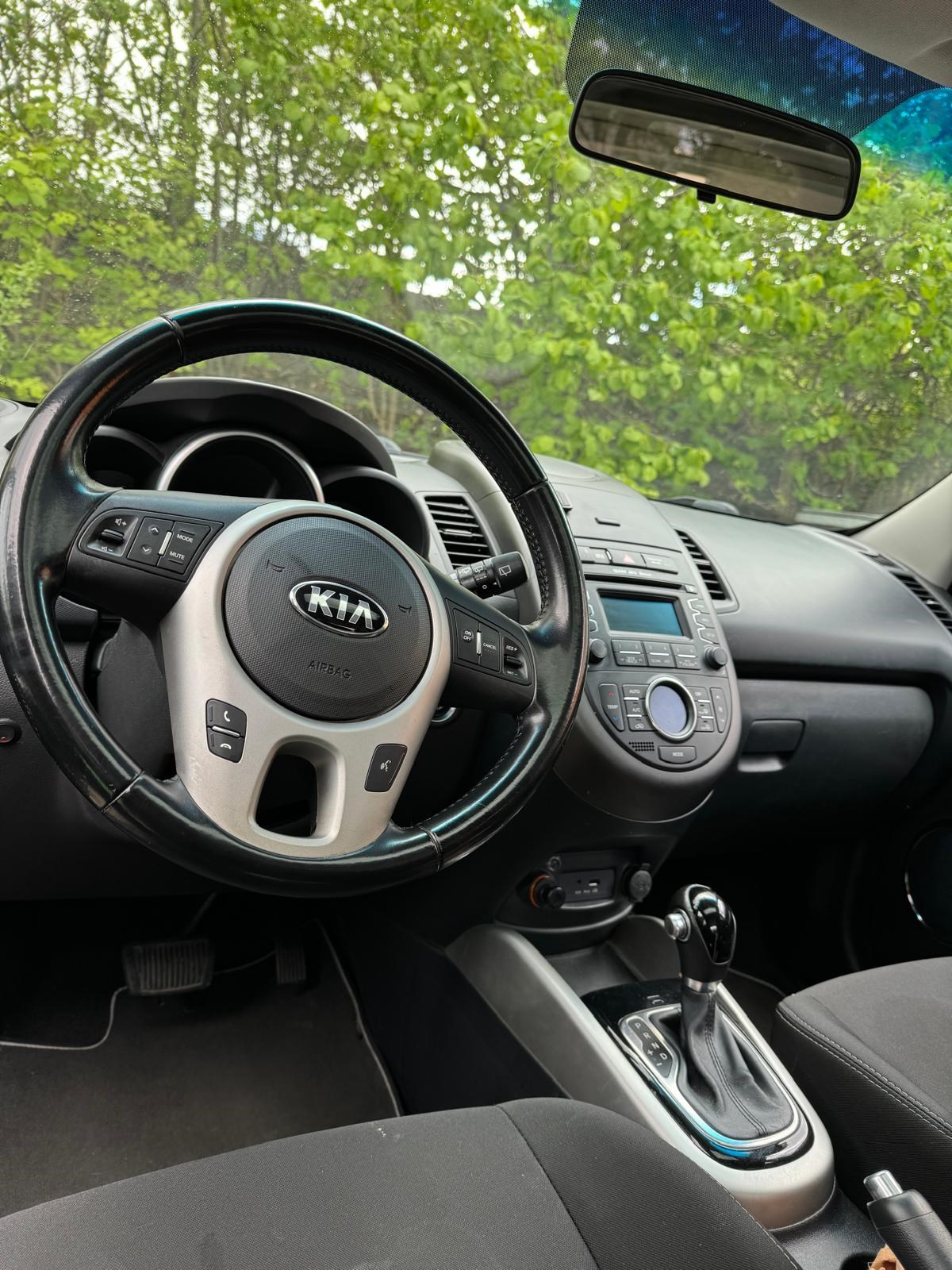 KIA Soul 1.6 CRDi Style Automatic-image-3