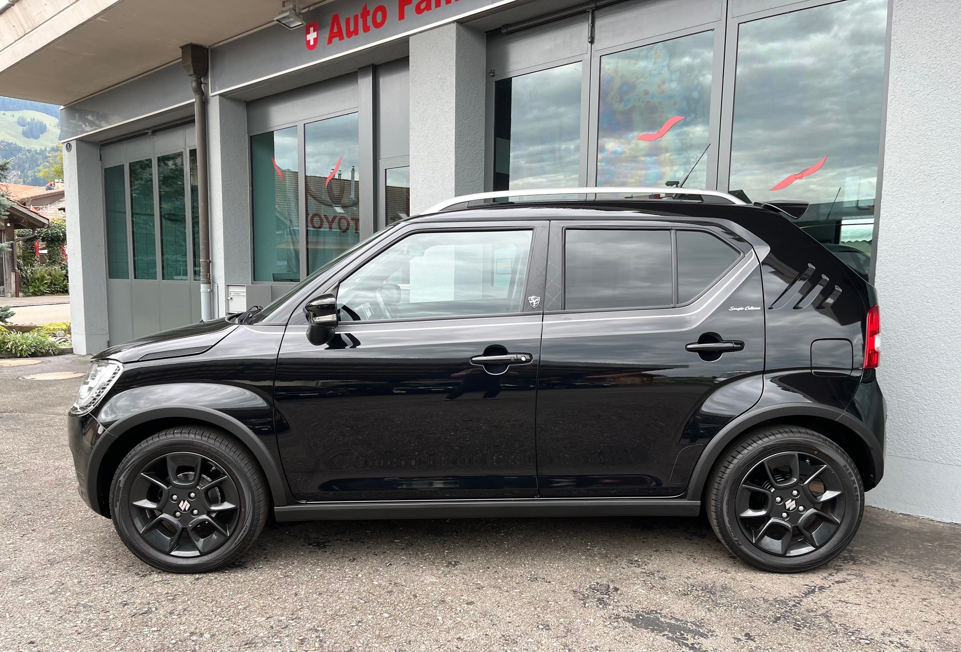 SUZUKI Ignis 1.2i Sergio Cellano Top 4x4-image-3