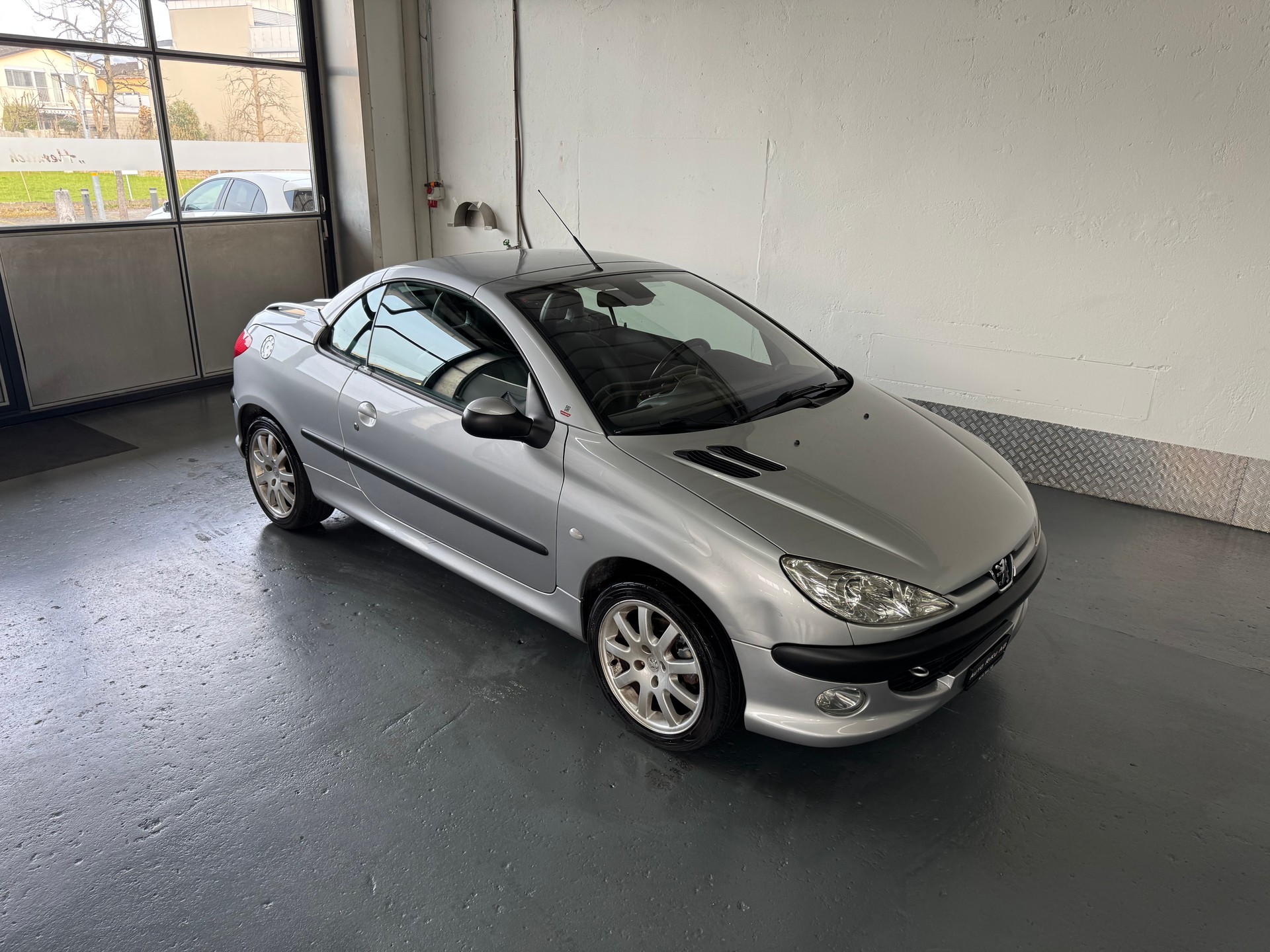 PEUGEOT 206 CC 2.0 16V