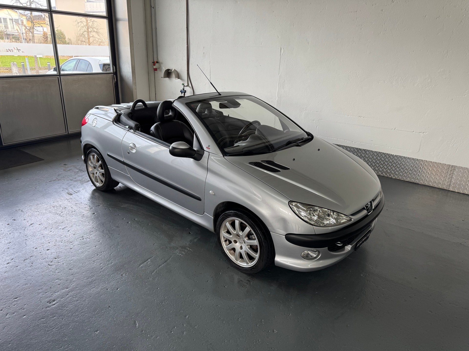 PEUGEOT 206 CC 2.0 16V-showroom-element-1