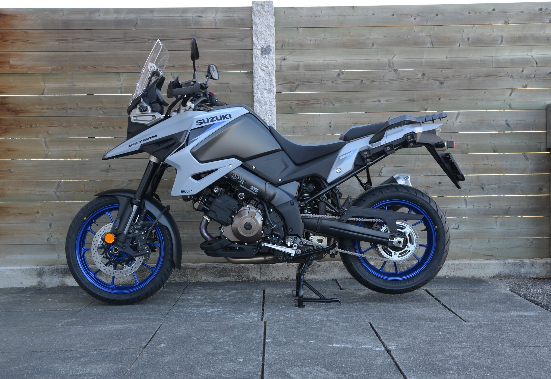 SUZUKI DL 1050-image-1