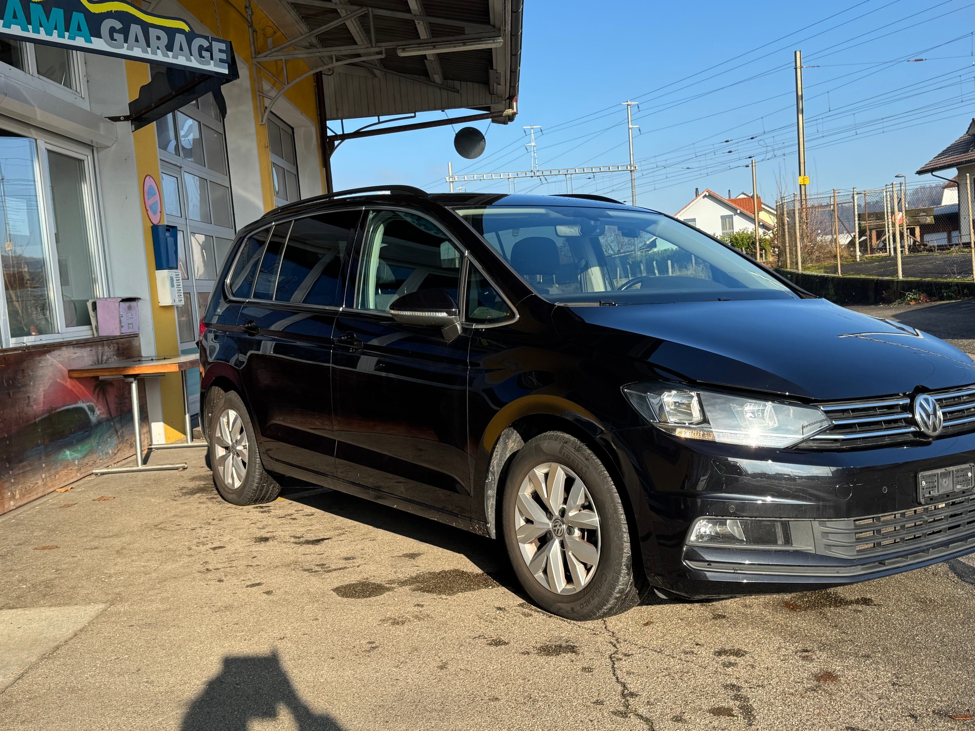 VW Touran 2.0 TDI BlueMotion TechnologyComfortline DSG-image-1