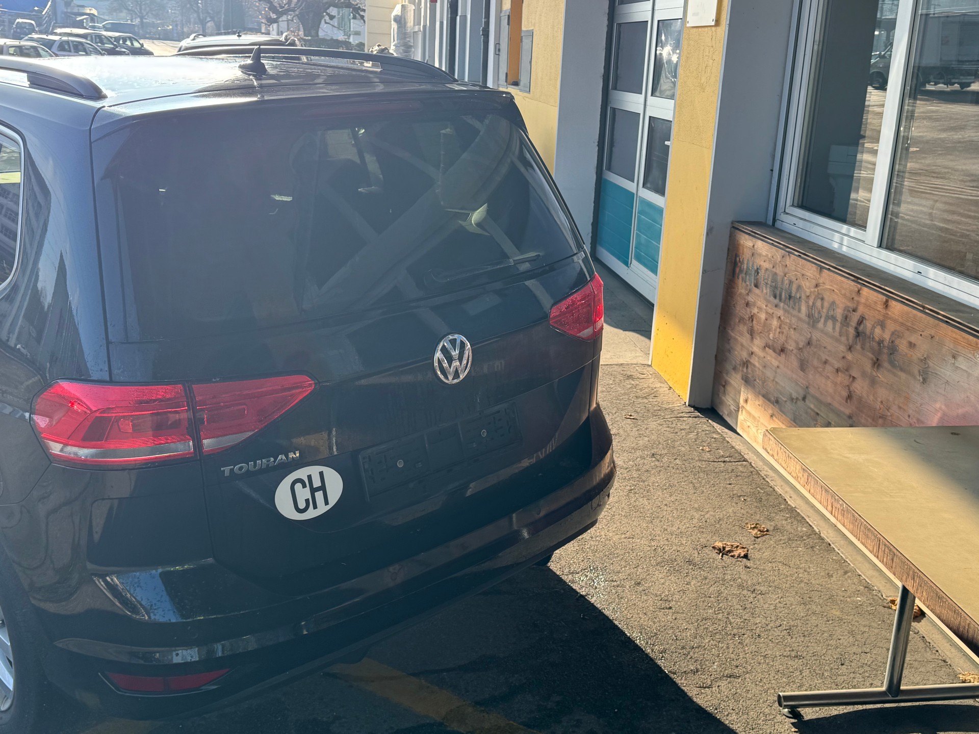 VW Touran 2.0 TDI BlueMotion TechnologyComfortline DSG-image-2