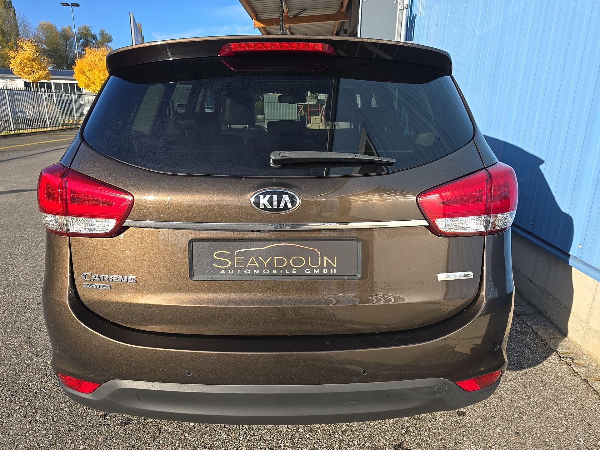 KIA Carens 1.7 CRDi Style-image-4