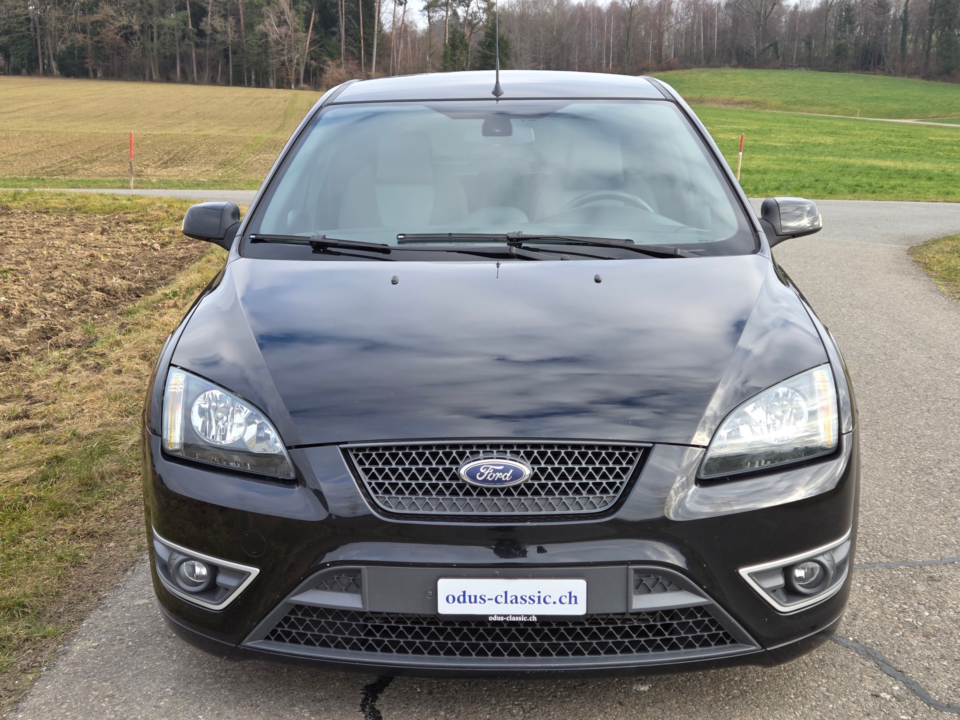 FORD Focus 2.5 Turbo ST-image-2