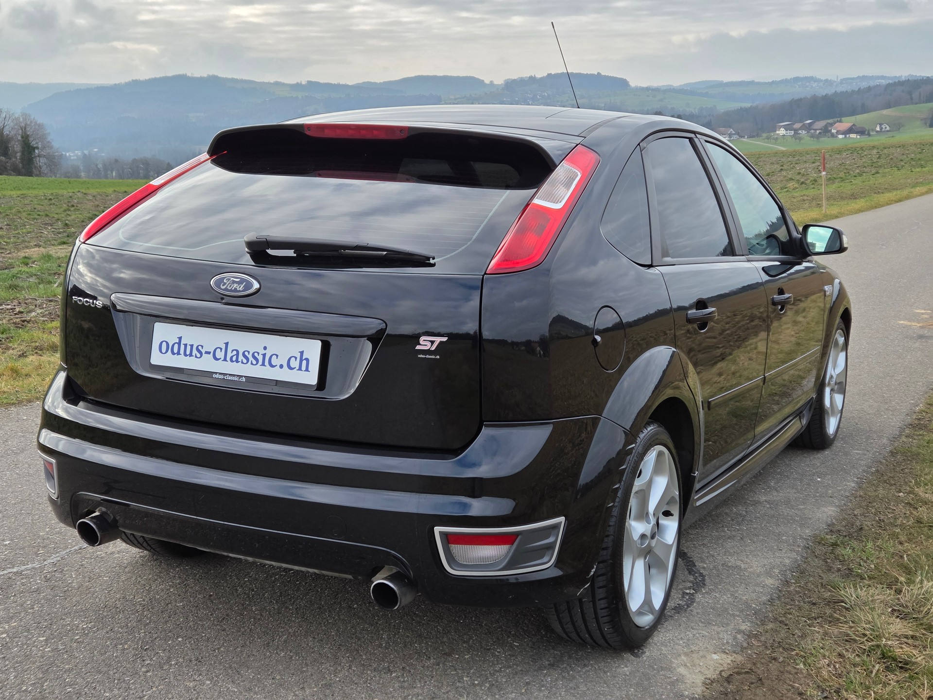 FORD Focus 2.5 Turbo ST-image-5