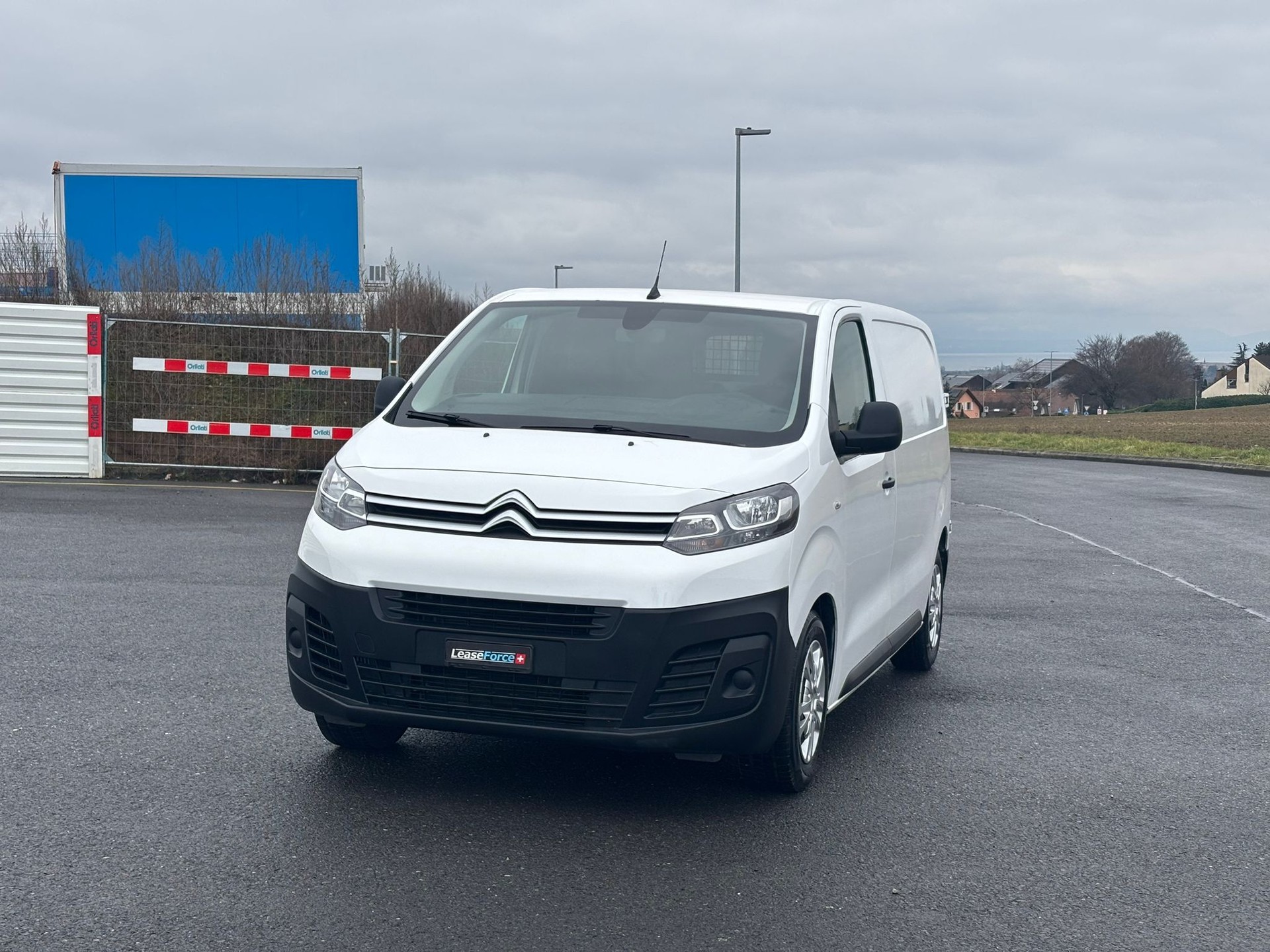 CITROEN Jumpy 1.6 BlueHDi 95 M Komfort-image-21
