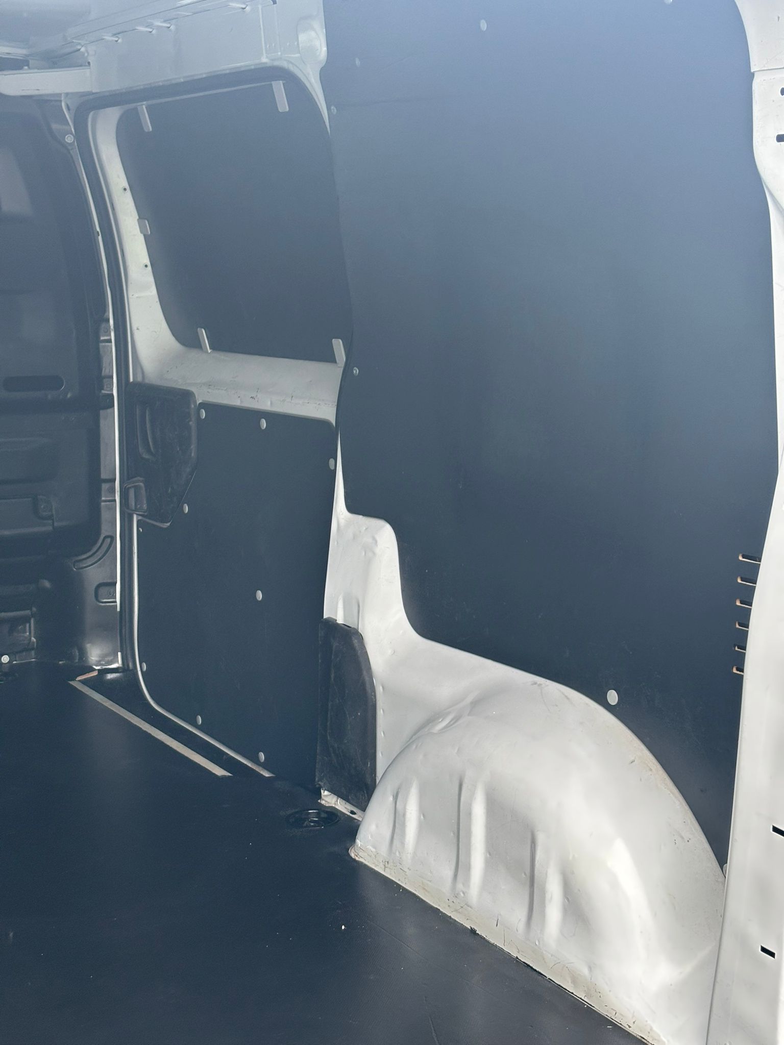 CITROEN Jumpy 1.6 BlueHDi 95 M Komfort-image-18