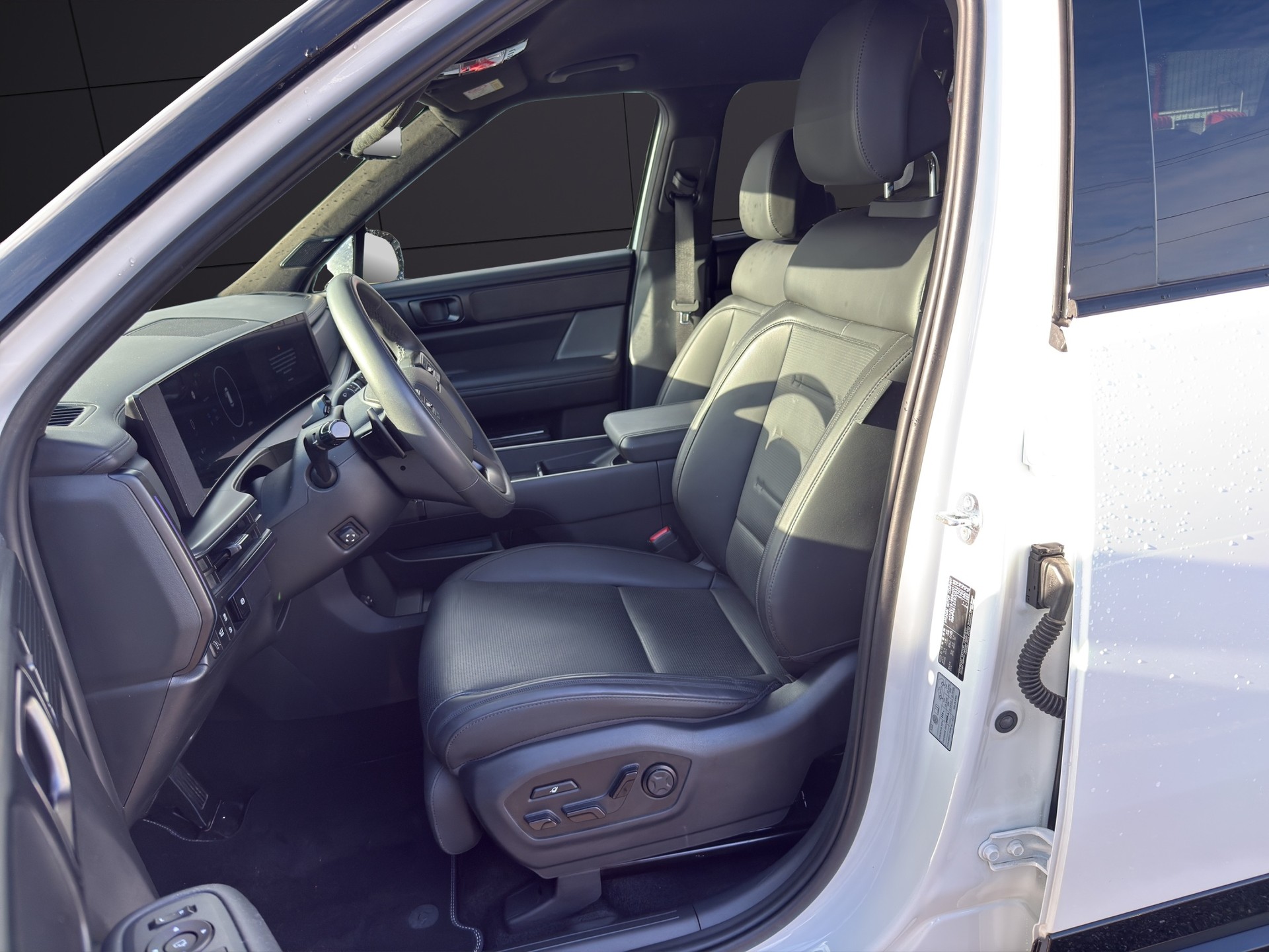 HYUNDAI Santa Fe 1.6 T-GDi PHEV Calligraphy 4WD Automatic-image-13