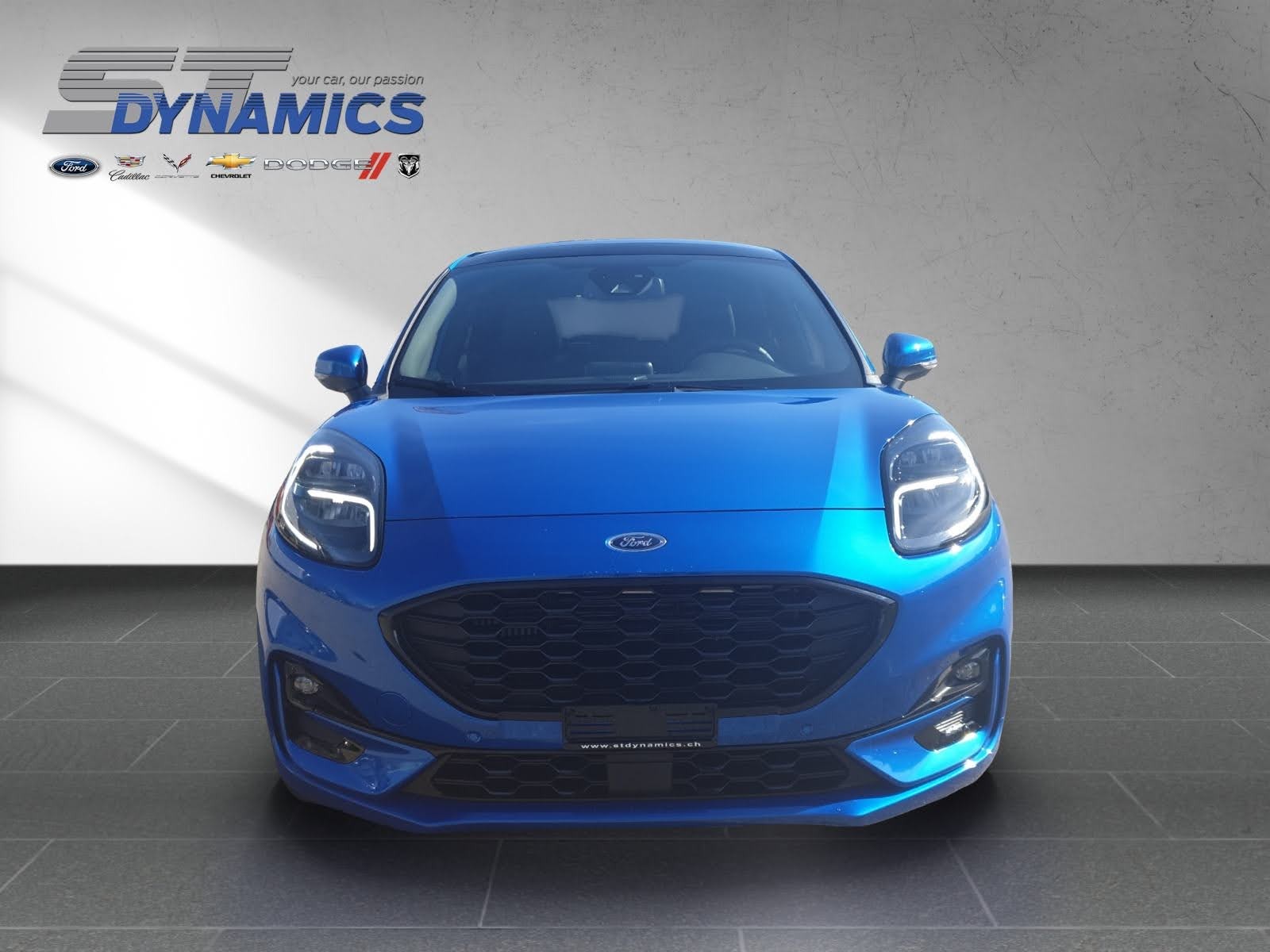 FORD Puma 1.0 EcoB Hybrid 155 ST-Line X-showroom-element-1