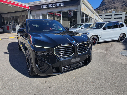 BMW XM xDrive PHEV Steptronic-showroom-element-2