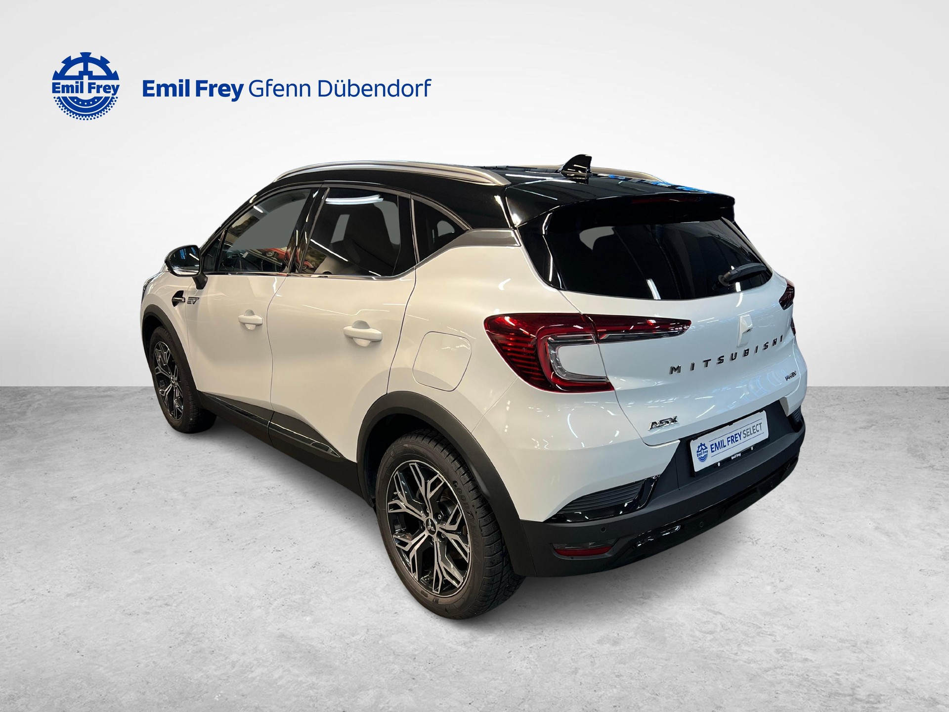 MITSUBISHI ASX 1.6 PHEV Intense-showroom-element-2