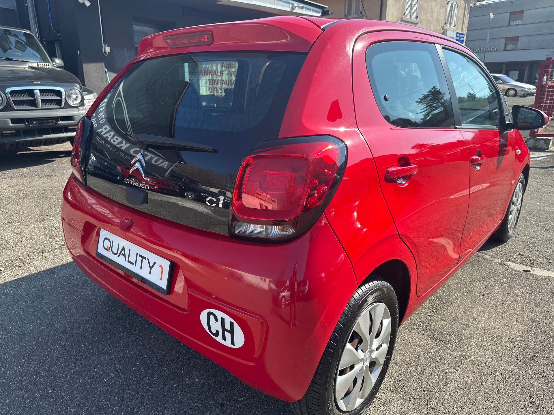 CITROEN C1 1.0 e-VTi Stop&Start Shine Edition-image-6