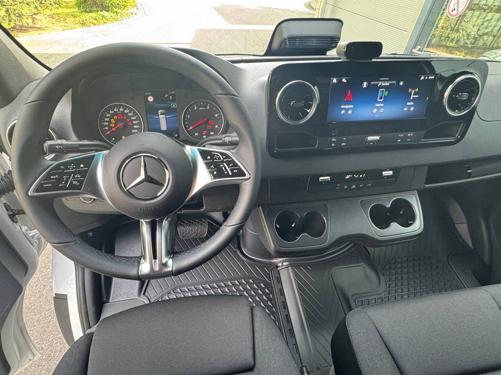 MERCEDES-BENZ Sprinter 319 CDI Pro Kasten HD 3665 S-image-9