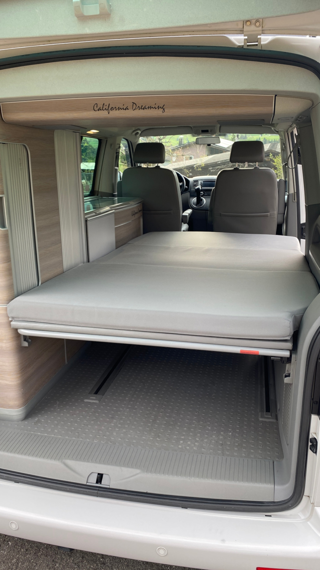 VW T5 California 2.0 Bi-TDI Comfortline EUROPE 4Motion DSG mit neuem Motor-image-2
