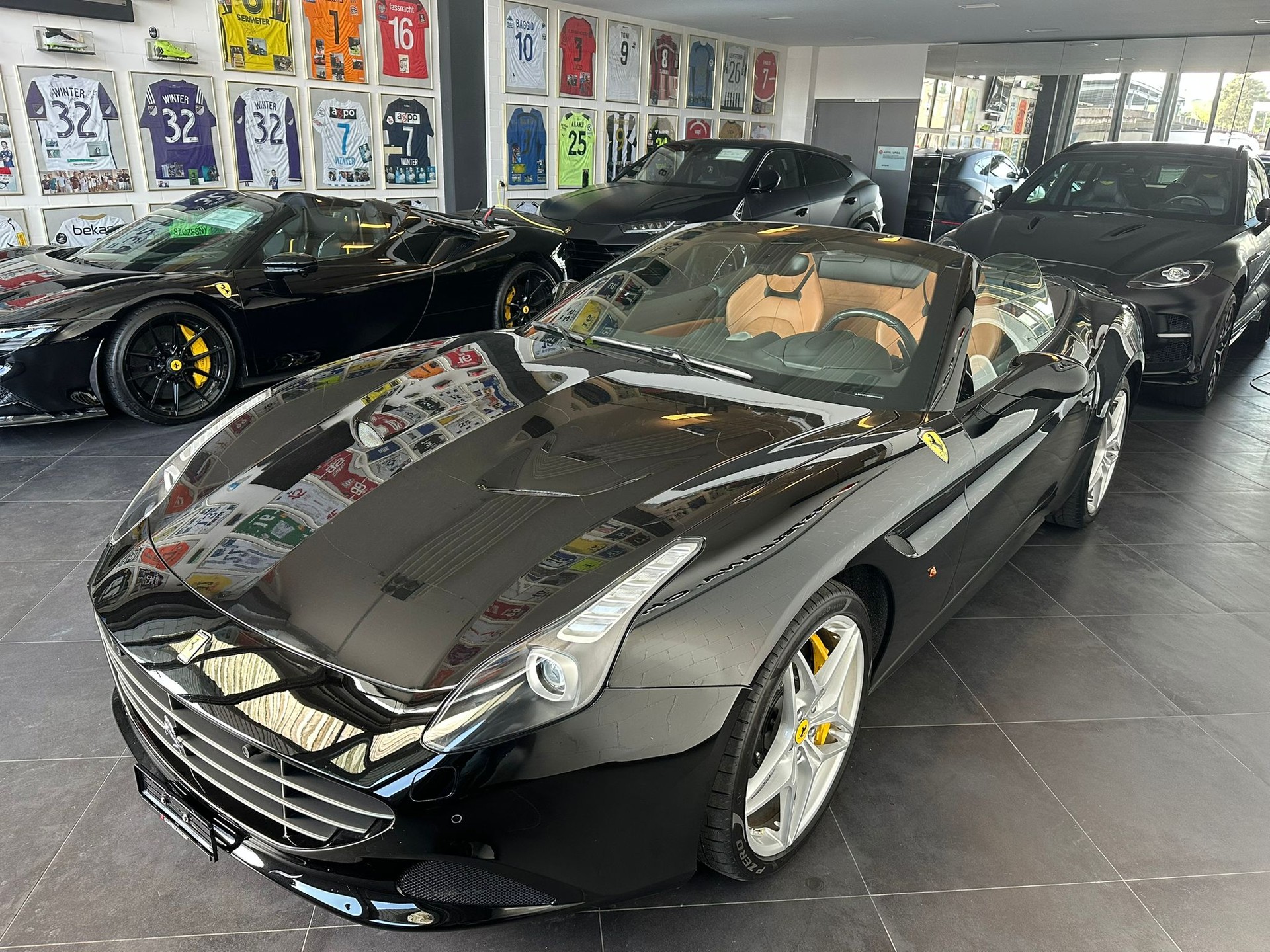FERRARI California 3.9 V8 T-image-4