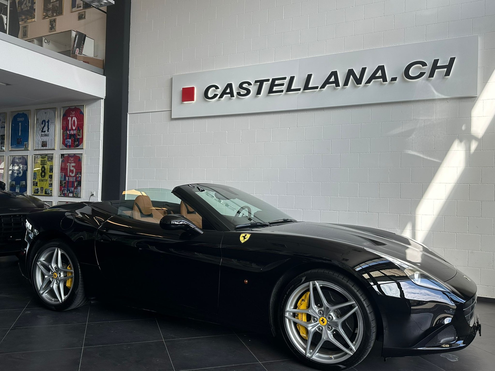 FERRARI California 3.9 V8 T