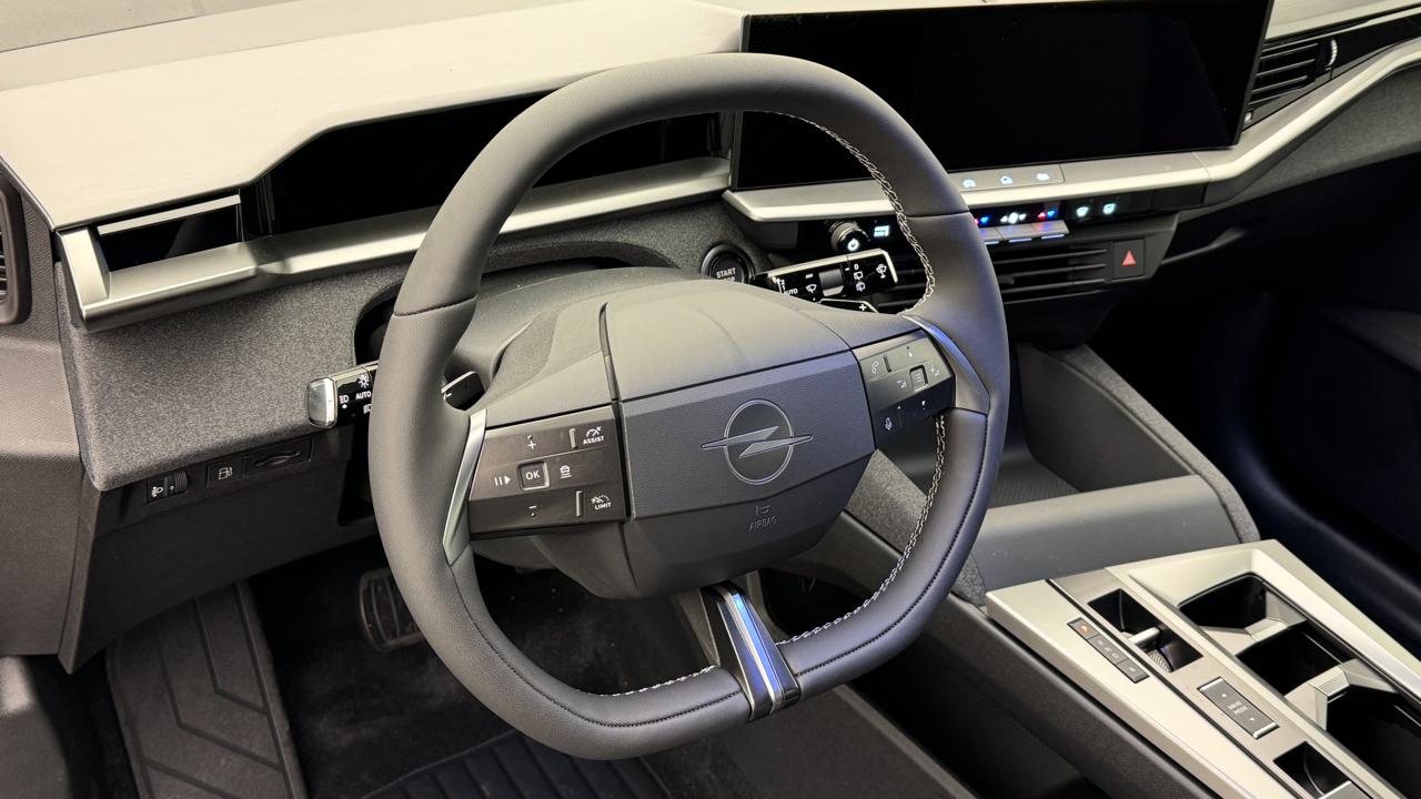 OPEL Grandland 1.6PHEV Edition eDCT-image-6