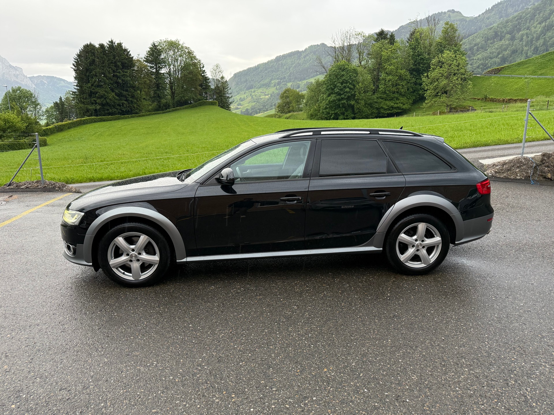 AUDI A4 allroad 3.0 TDI quattro S-tronic-showroom-element-3