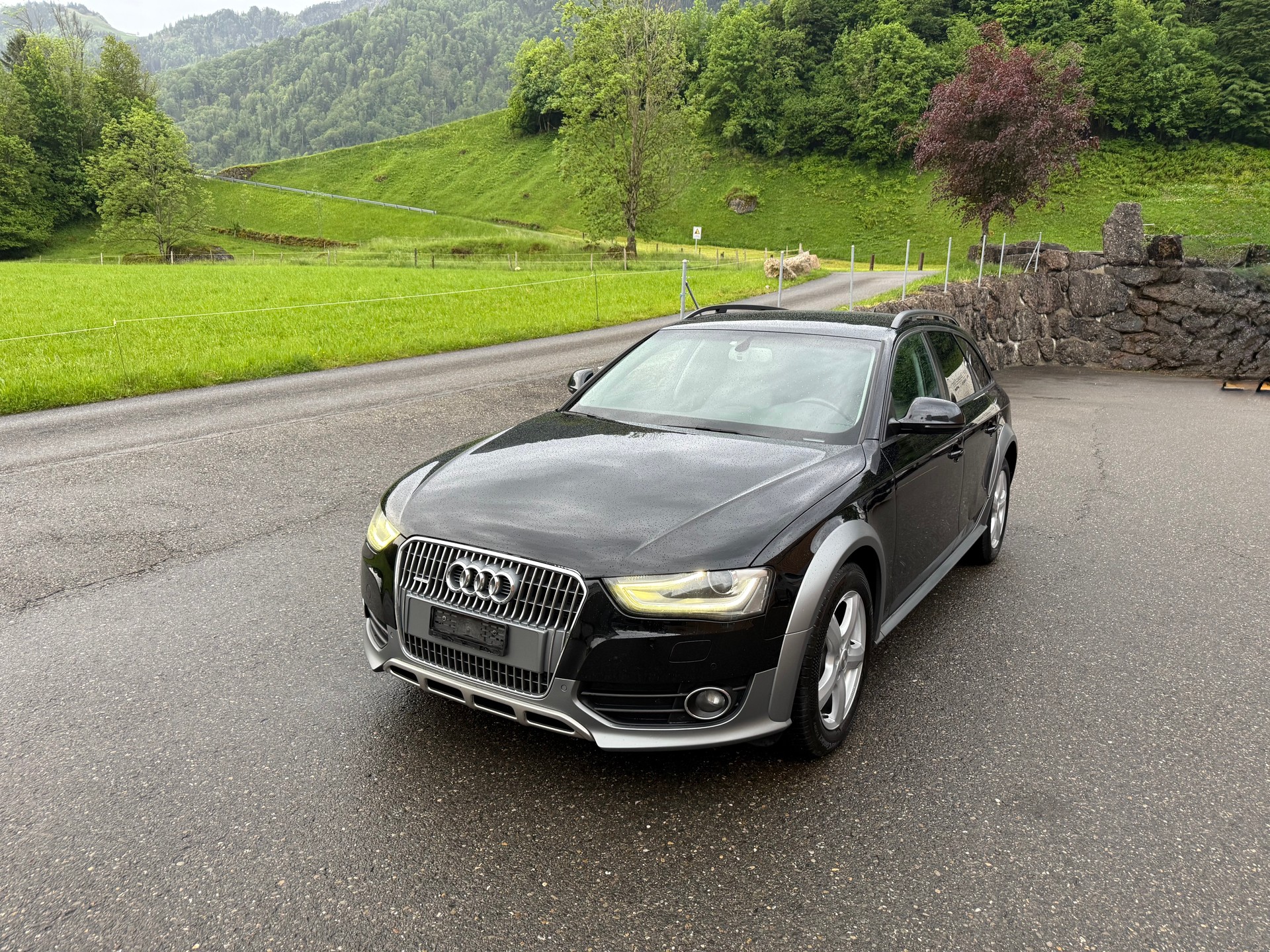 AUDI A4 allroad 3.0 TDI quattro S-tronic-image-4