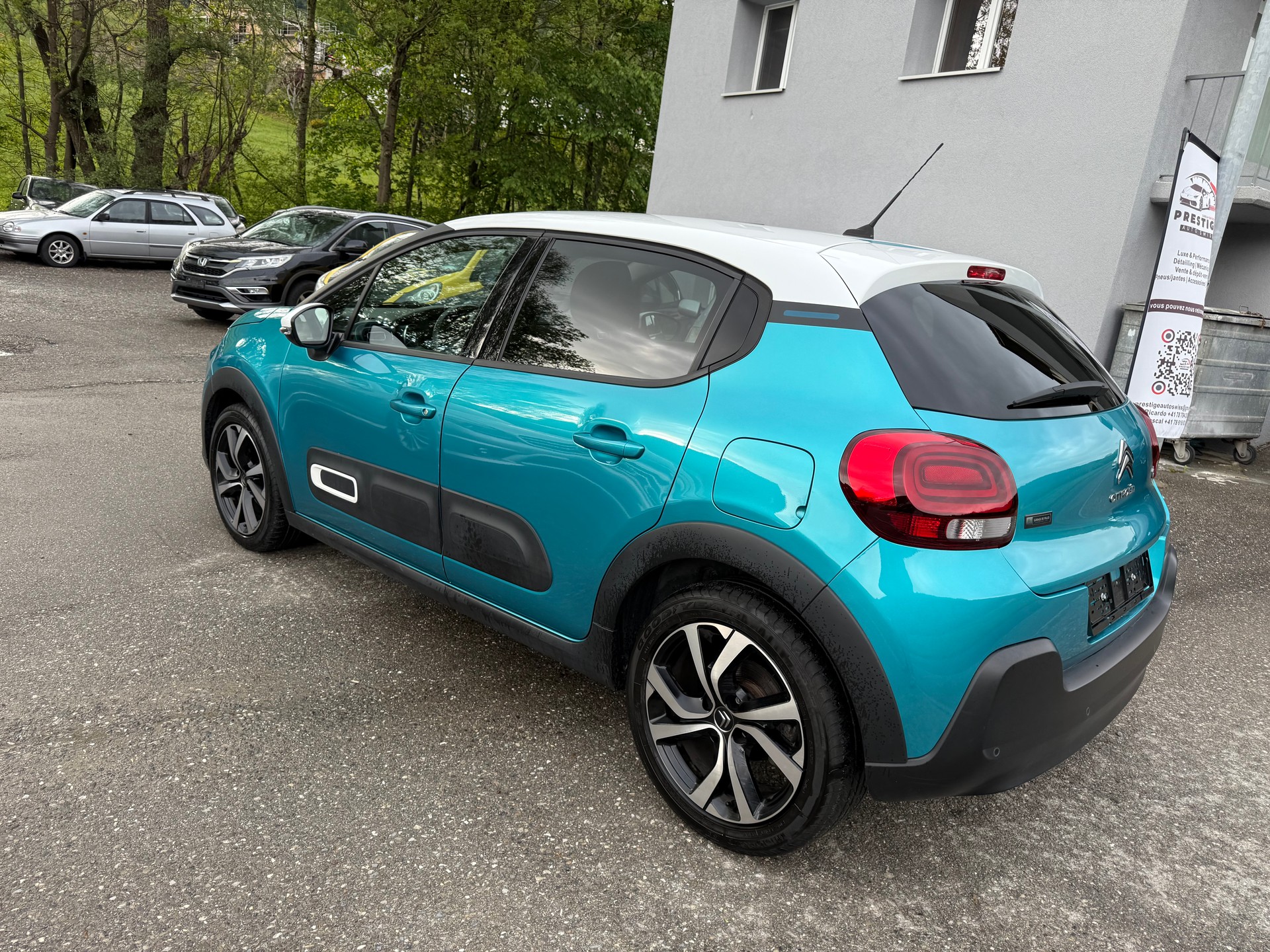 CITROEN C3 1.2i PureTech Swiss Edition EAT6-image-7
