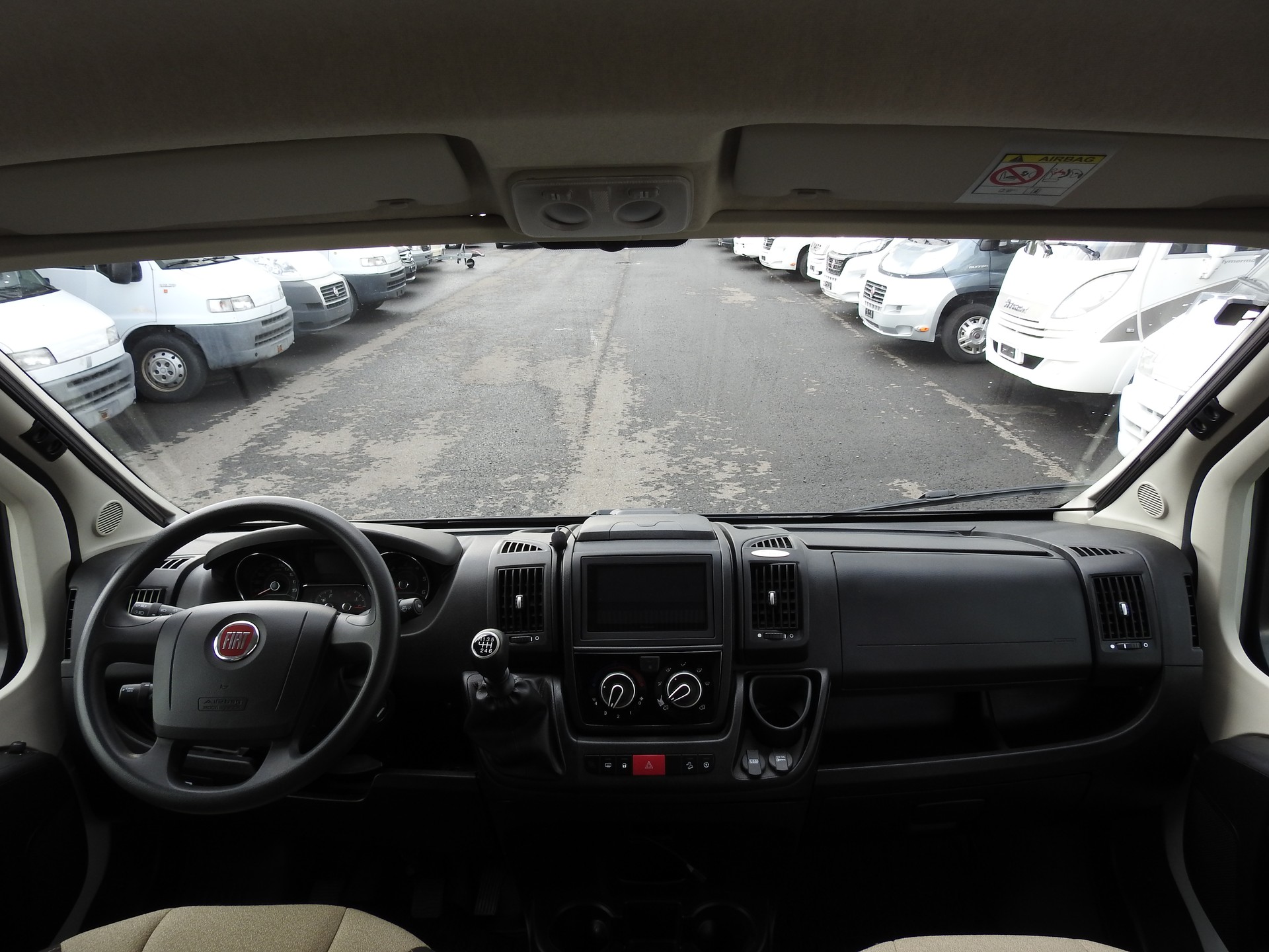 FIAT Karmann Davis 600-image-11