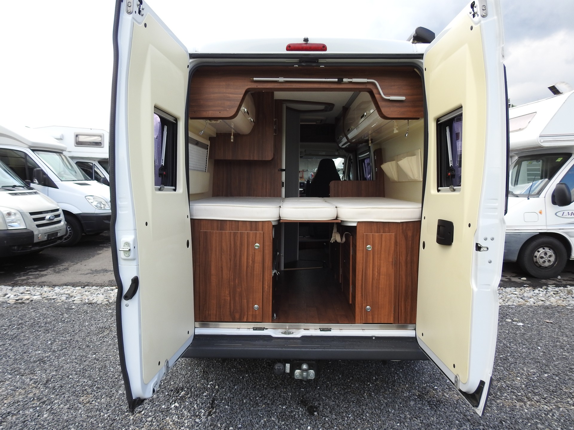 FIAT Karmann Davis 600-image-28