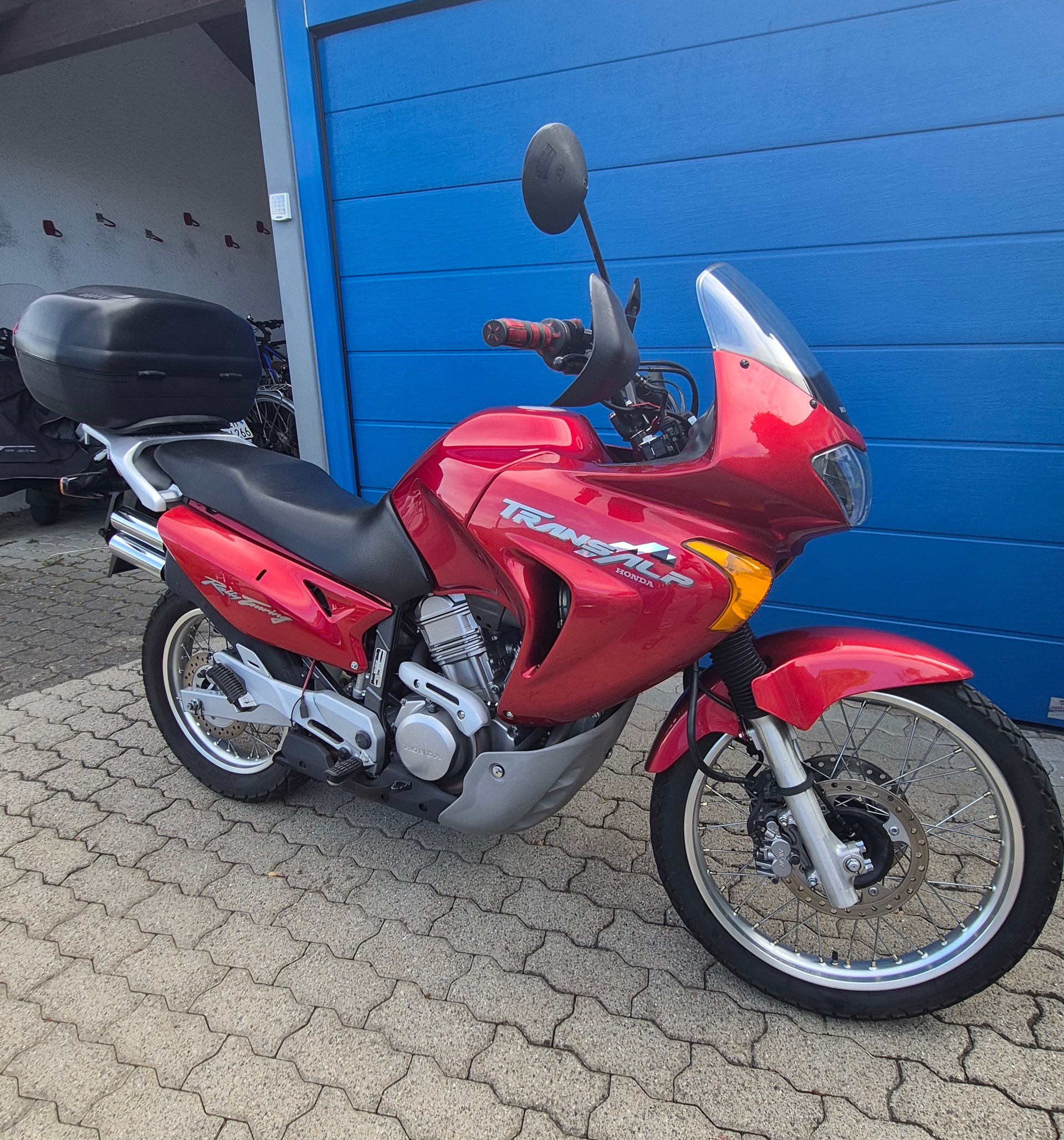 HONDA XL 650 V Transalp (25kW)-image-1