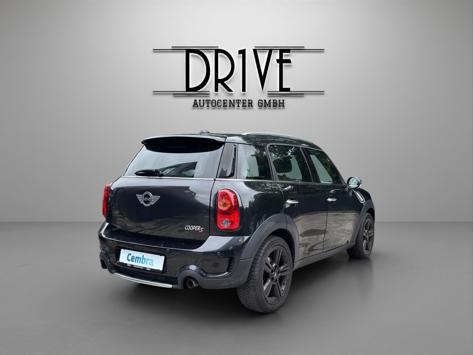 MINI Countryman Cooper S FWD Steptronic-image-4