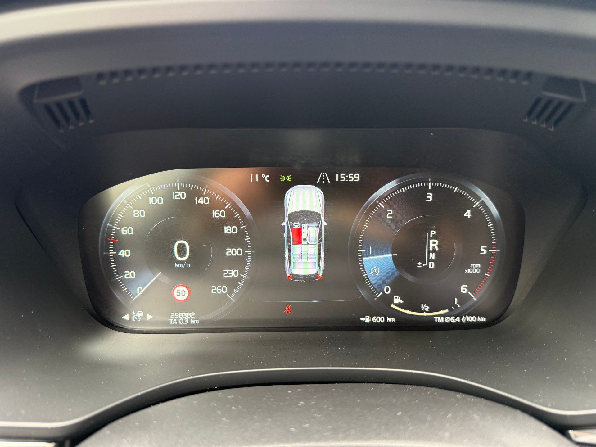 VOLVO XC60 D4 AWD Inscription Geartronic *AGR Ventil neu *8 Fach bereift *Zwei (2) Schlüssel mit Fernbedienung-image-11