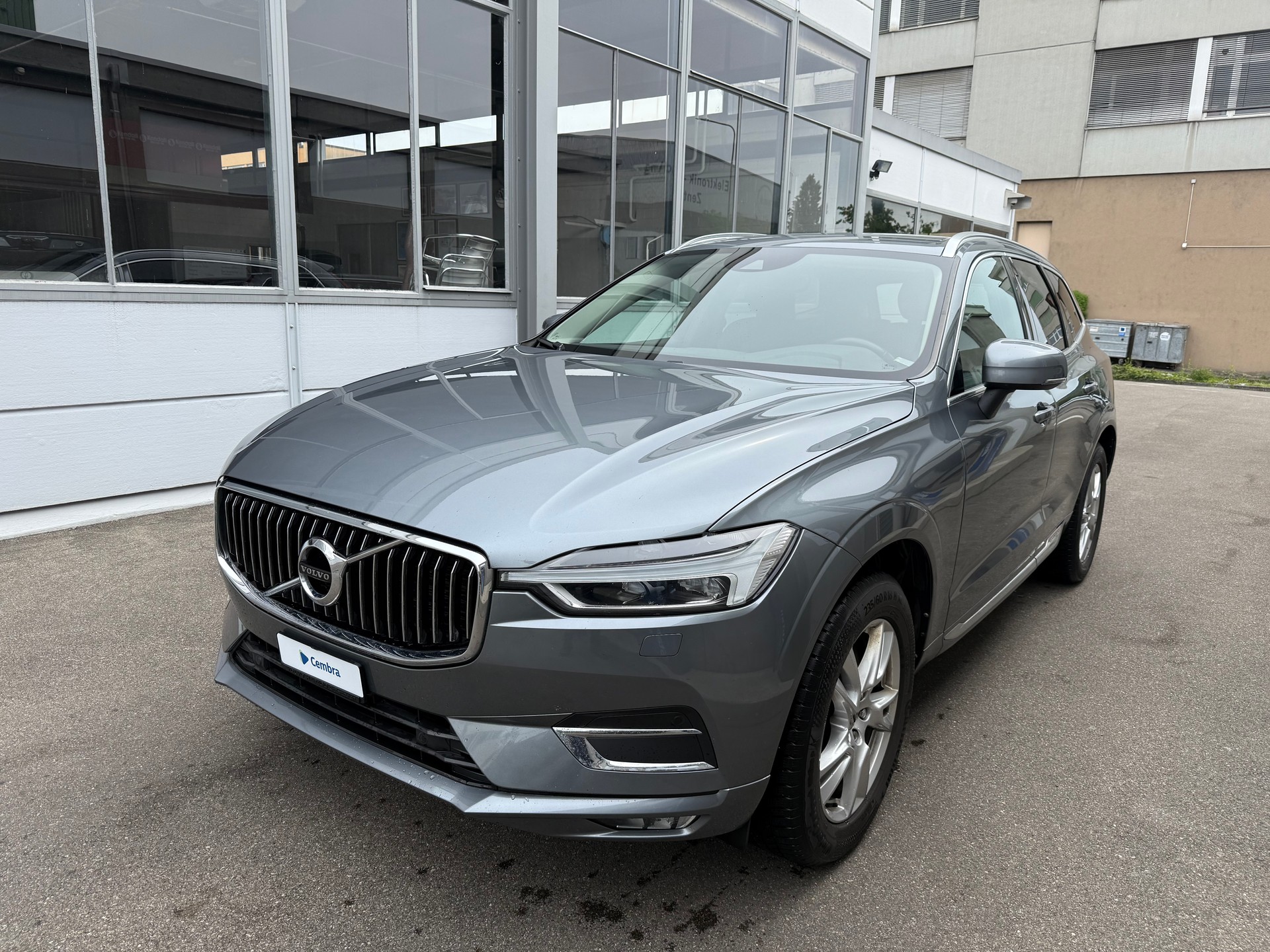 VOLVO XC60 D4 AWD Inscription Geartronic *AGR Ventil neu *8 Fach bereift *Zwei (2) Schlüssel mit Fernbedienung