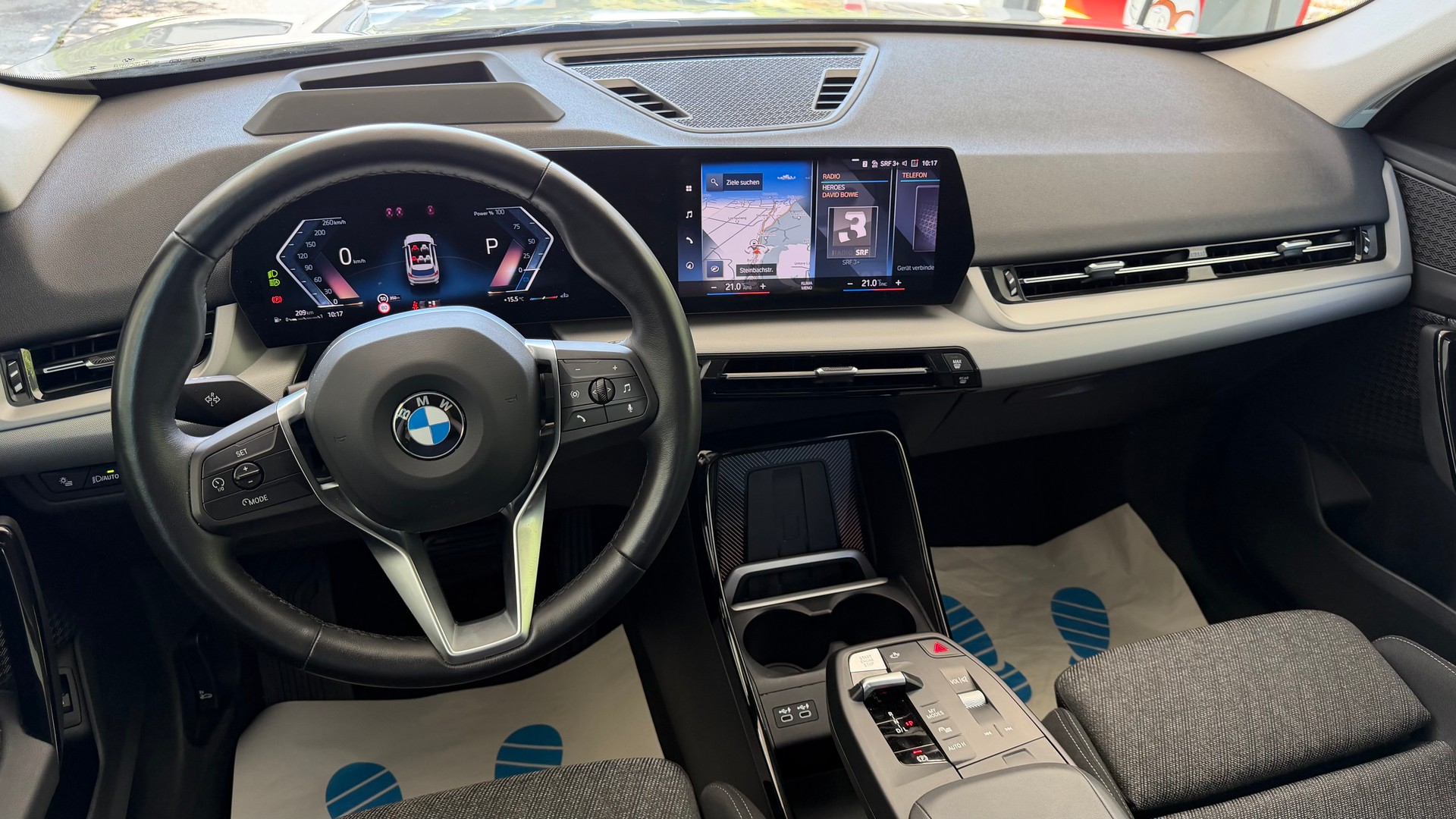 BMW X1 xDrive 20d 48V-image-10