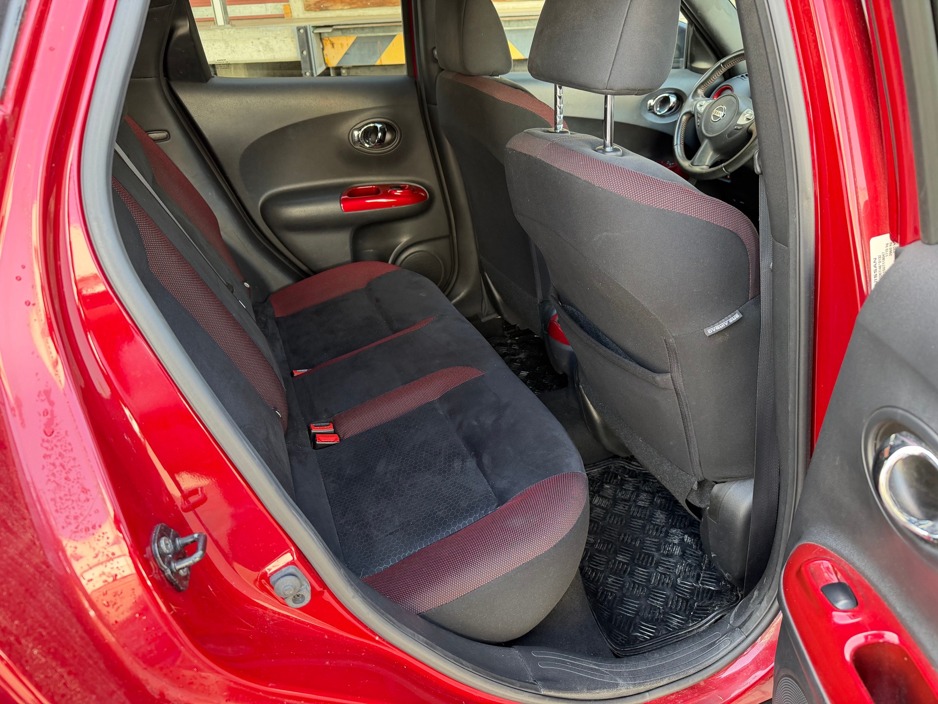 NISSAN Juke 1.2 DIG-T tekna-image-12