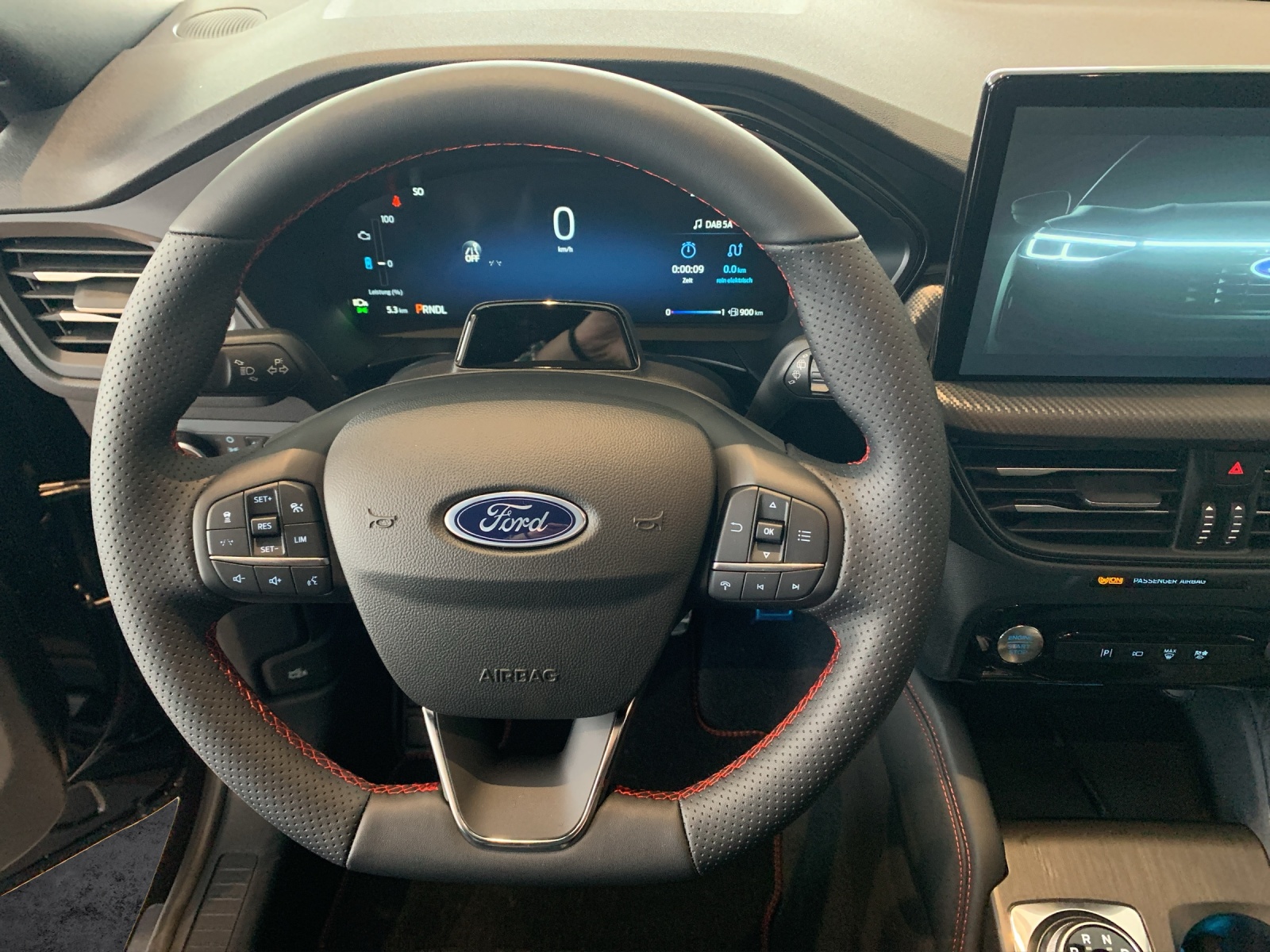 FORD Kuga 2.5 Hybrid ST-Line X 4x4-image-9