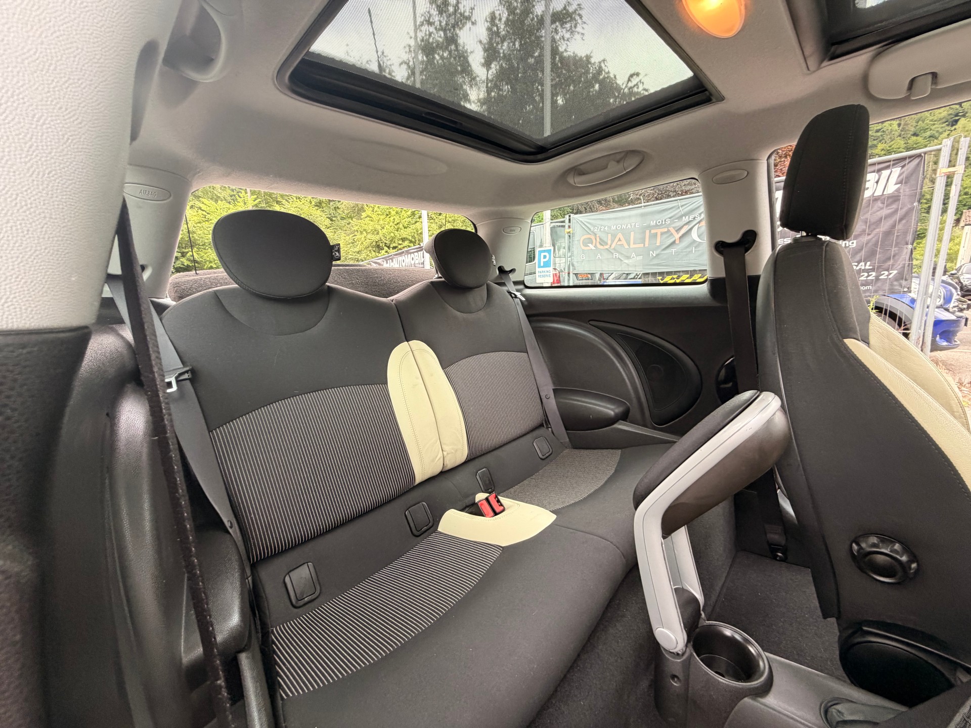 MINI Cooper-image-12