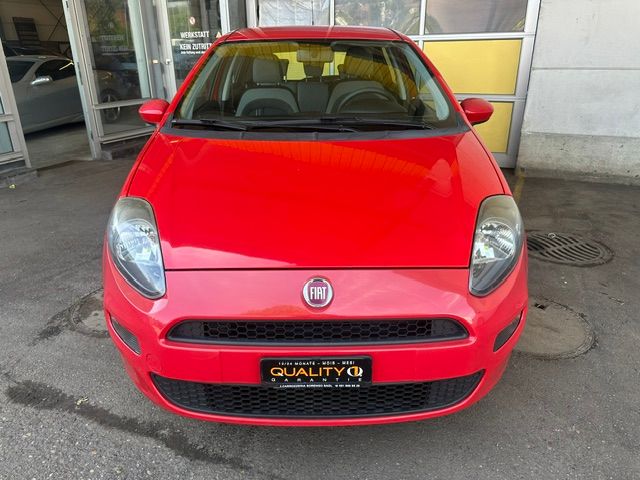 FIAT Punto 1.4 Lounge-showroom-element-2