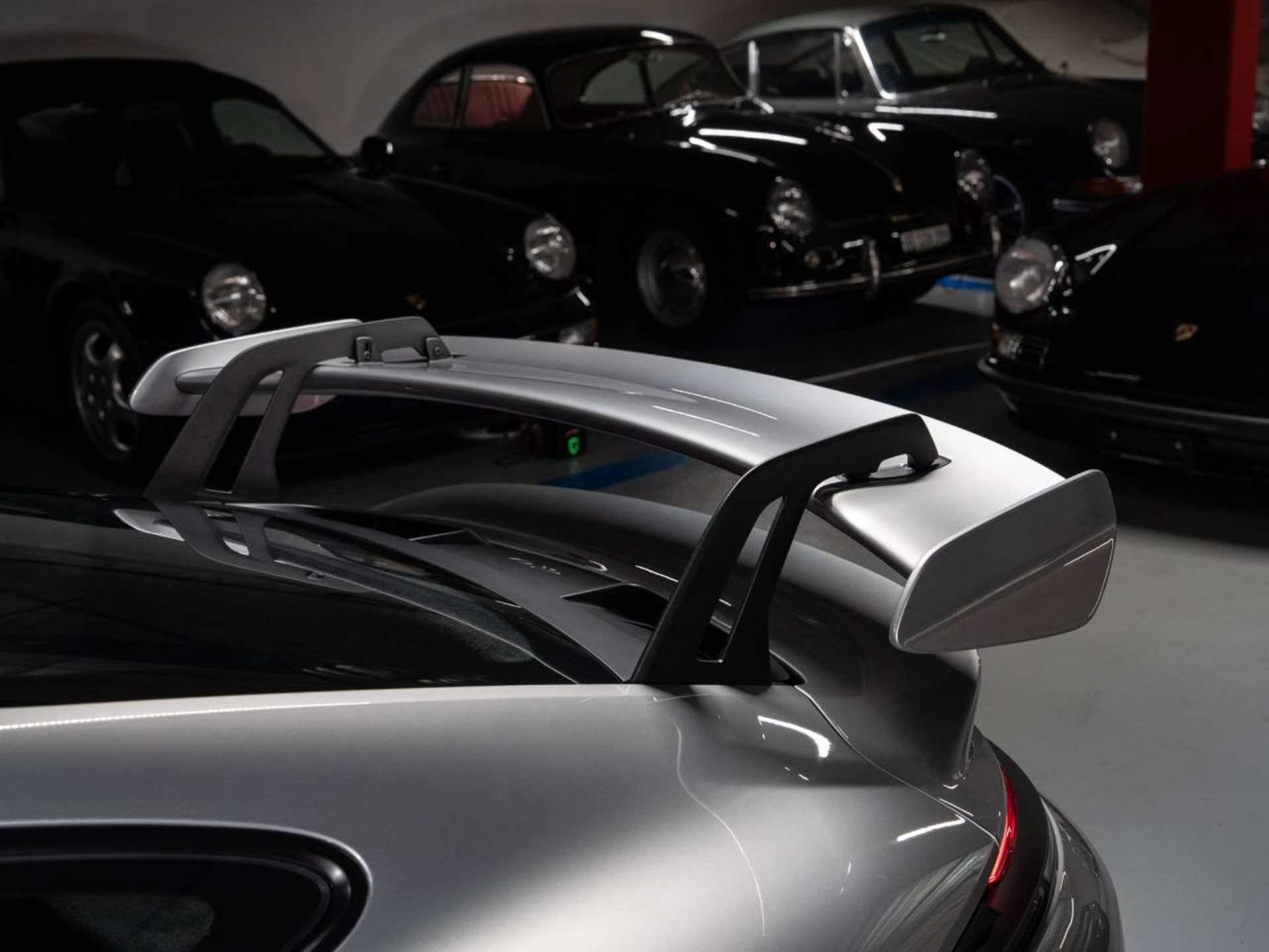 PORSCHE 911 GT3-image-25