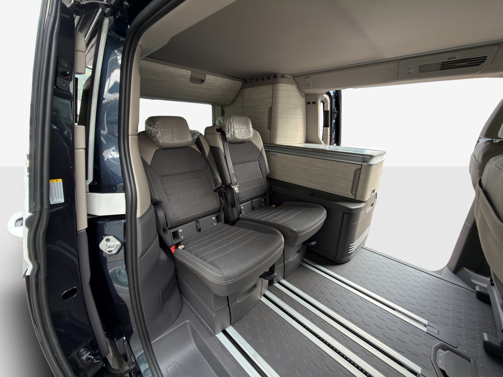 VW California eHybrid Ocean Liberty 4Motion-image-11