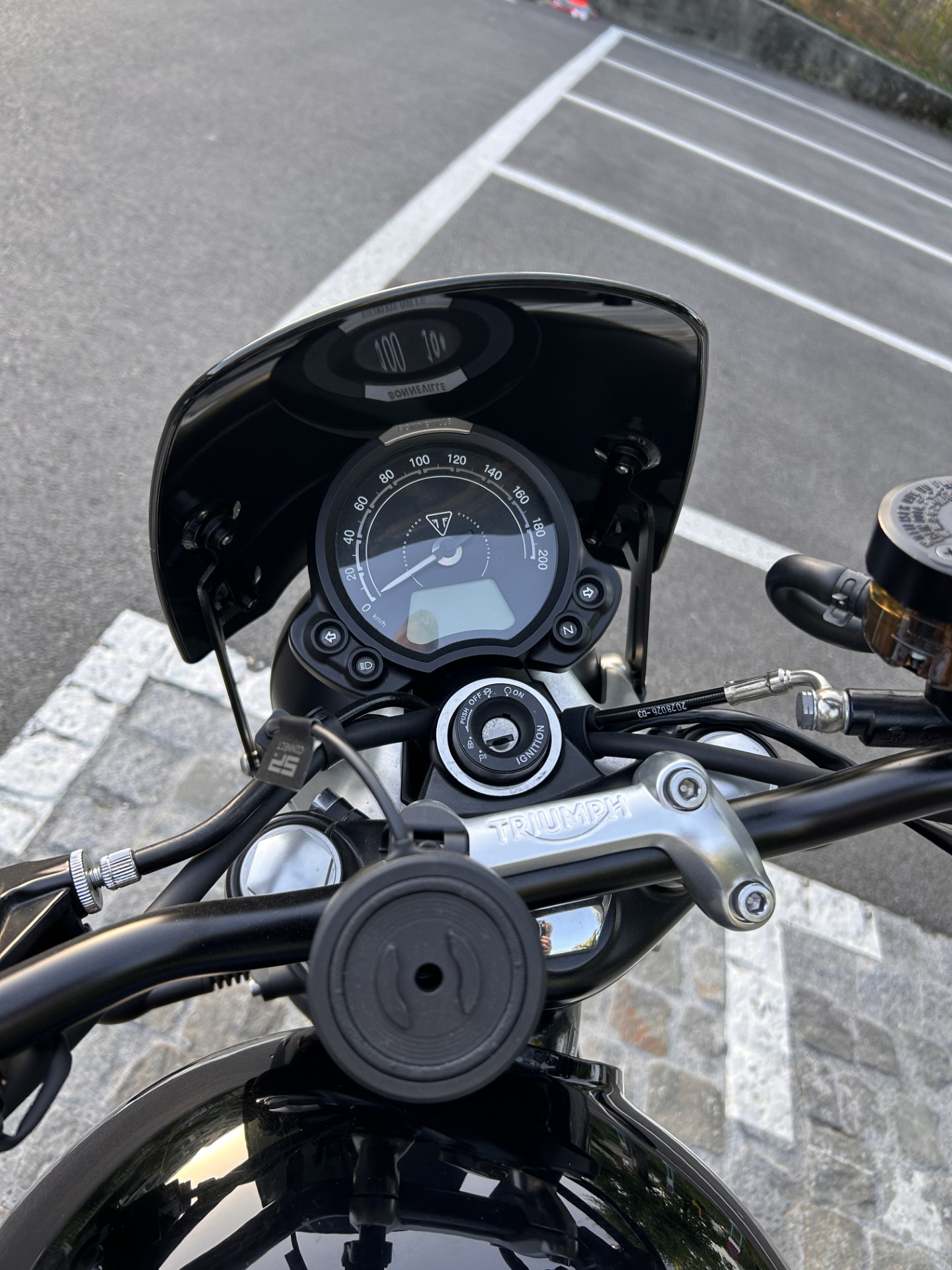 TRIUMPH Street Twin 900 i (35kW)-image-4