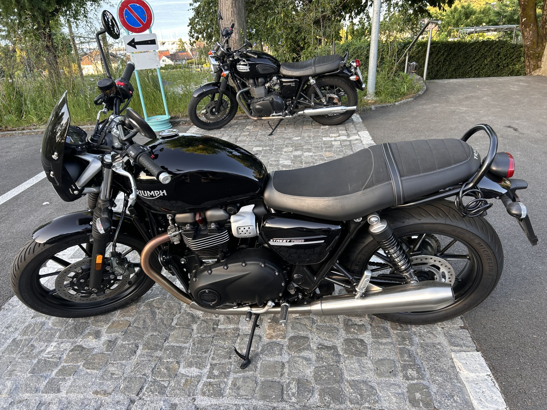 TRIUMPH Street Twin 900 i (35kW)-image-1